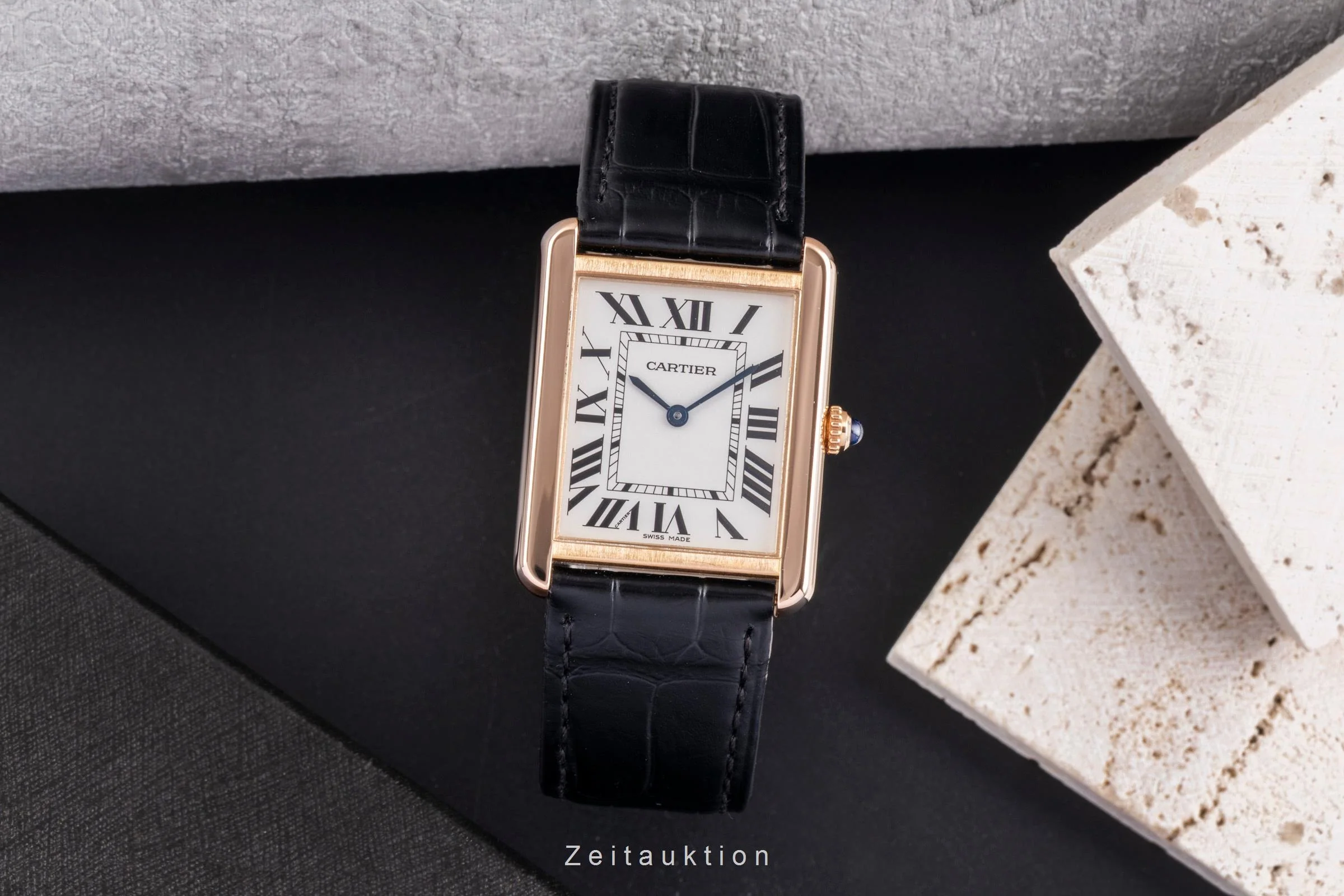 Cartier Tank 18 ct red gold quartz men's watch W5200025  [2505322] - Image 4