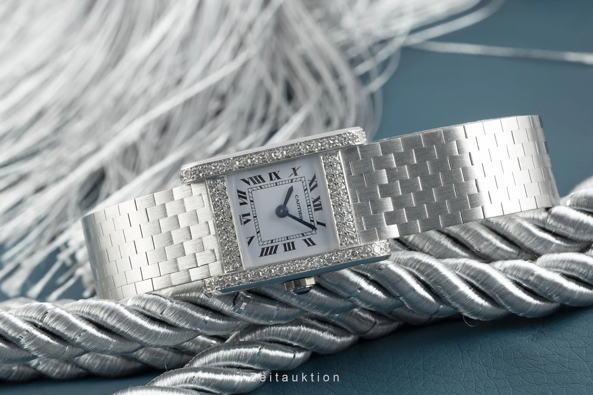 Cartier Tank 18 ct white gold manual winding women's watch 78093  [2108520] - Image 2