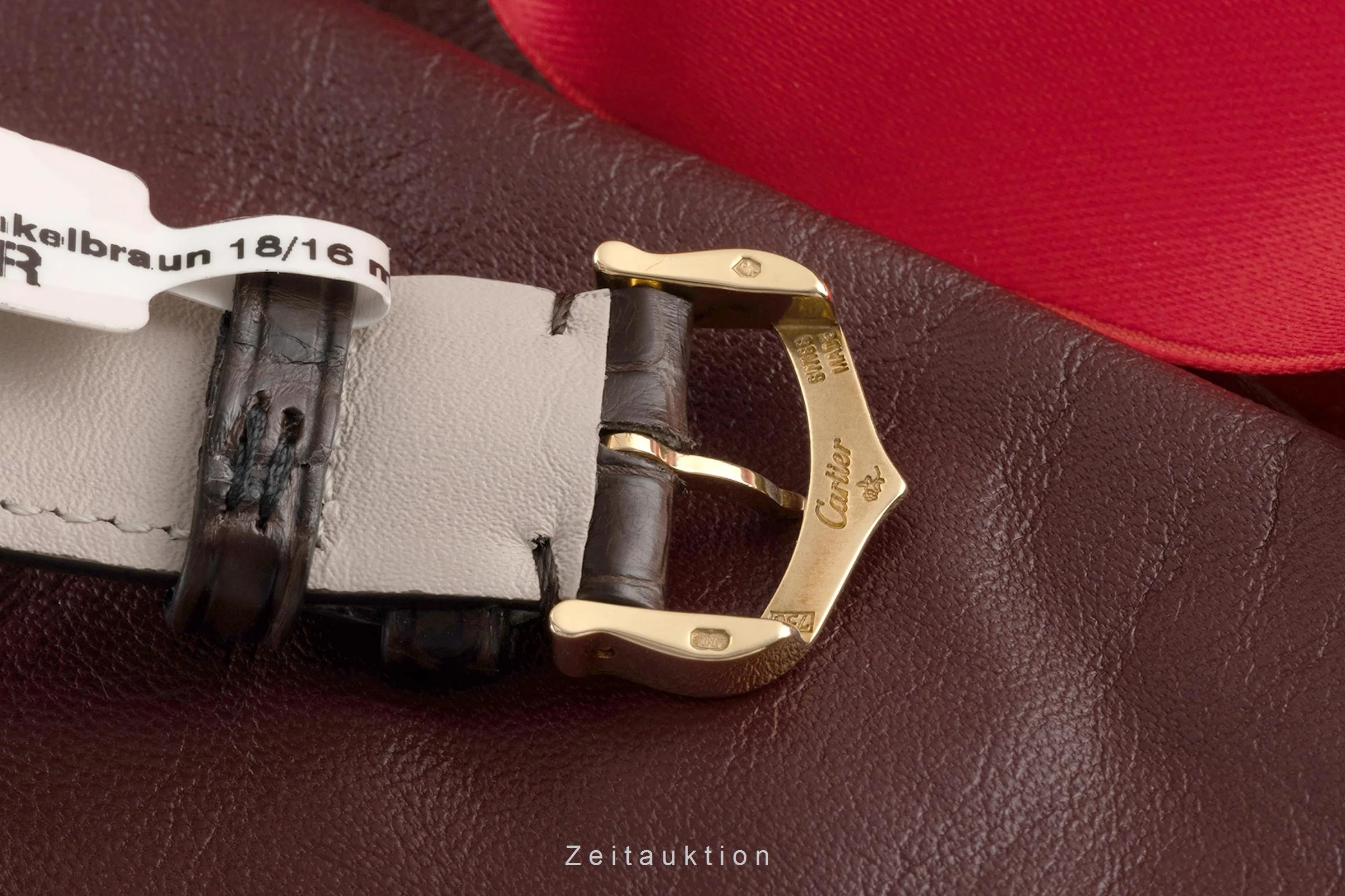 Cartier Tank Américaine 18 ct gold manual winding men's watch 1735 1  [2303533] - Image 11