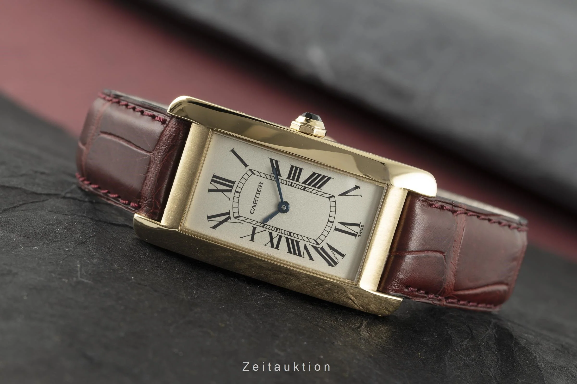 Cartier Tank Américaine 18 ct gold quartz unisex 1720 LP: 15400EUR  [2108204] - Image 2