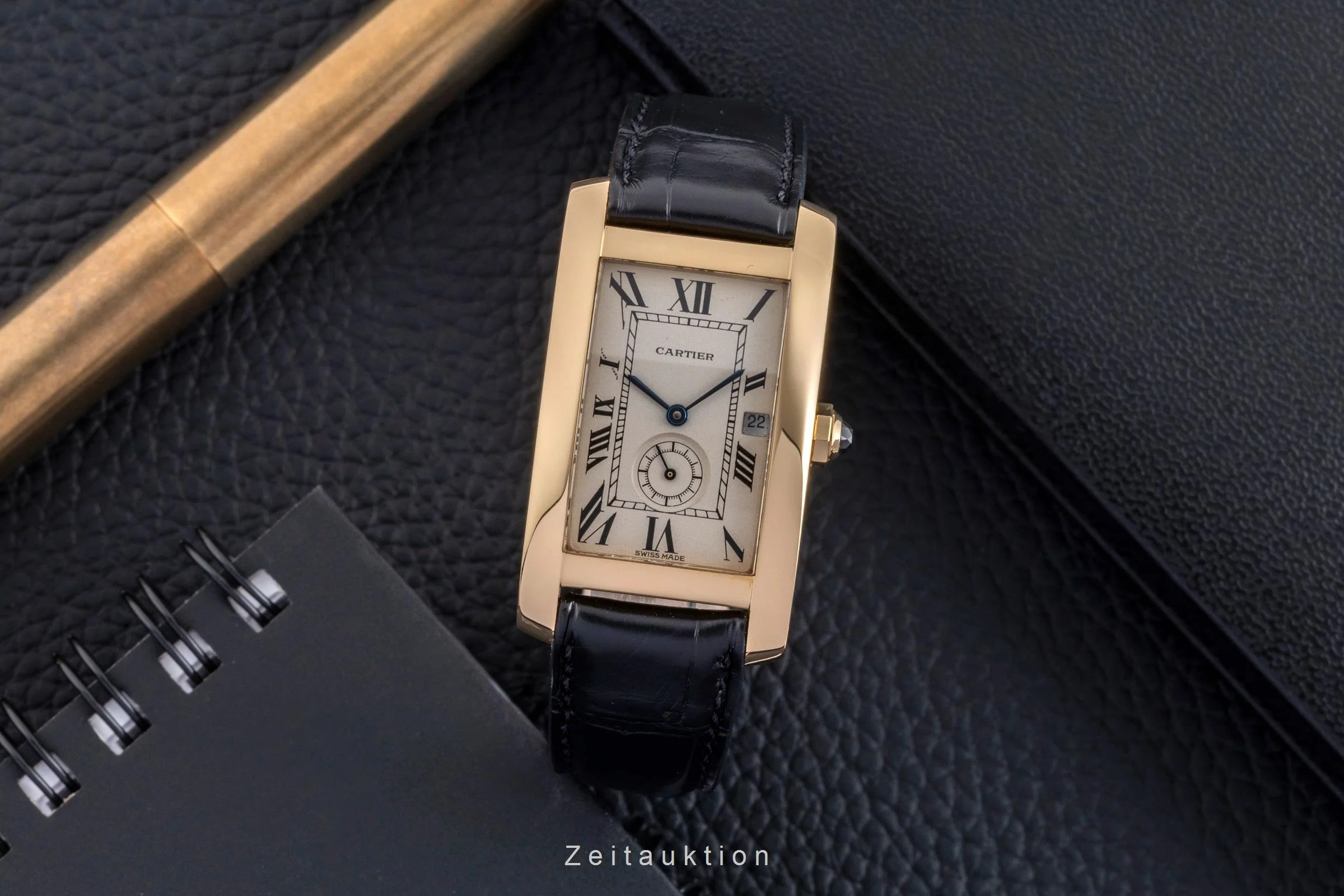 Cartier Tank Américaine 18 ct gold quartz unisex W2600351  [2502506] - Image 4