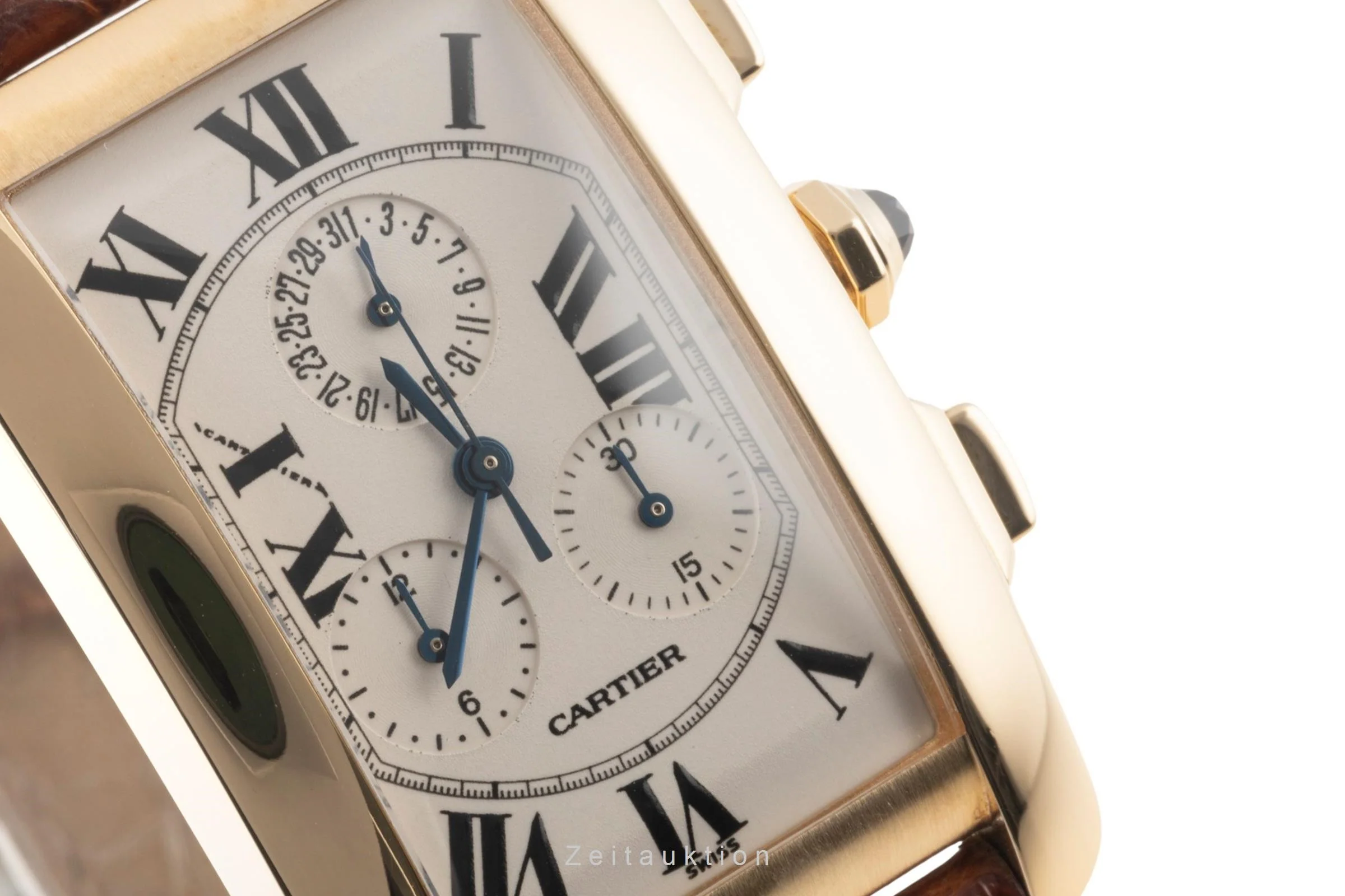 Cartier Tank Américaine chronograph 18 ct gold quartz men's watch W2601156, 1730  [2400299] - Image 14