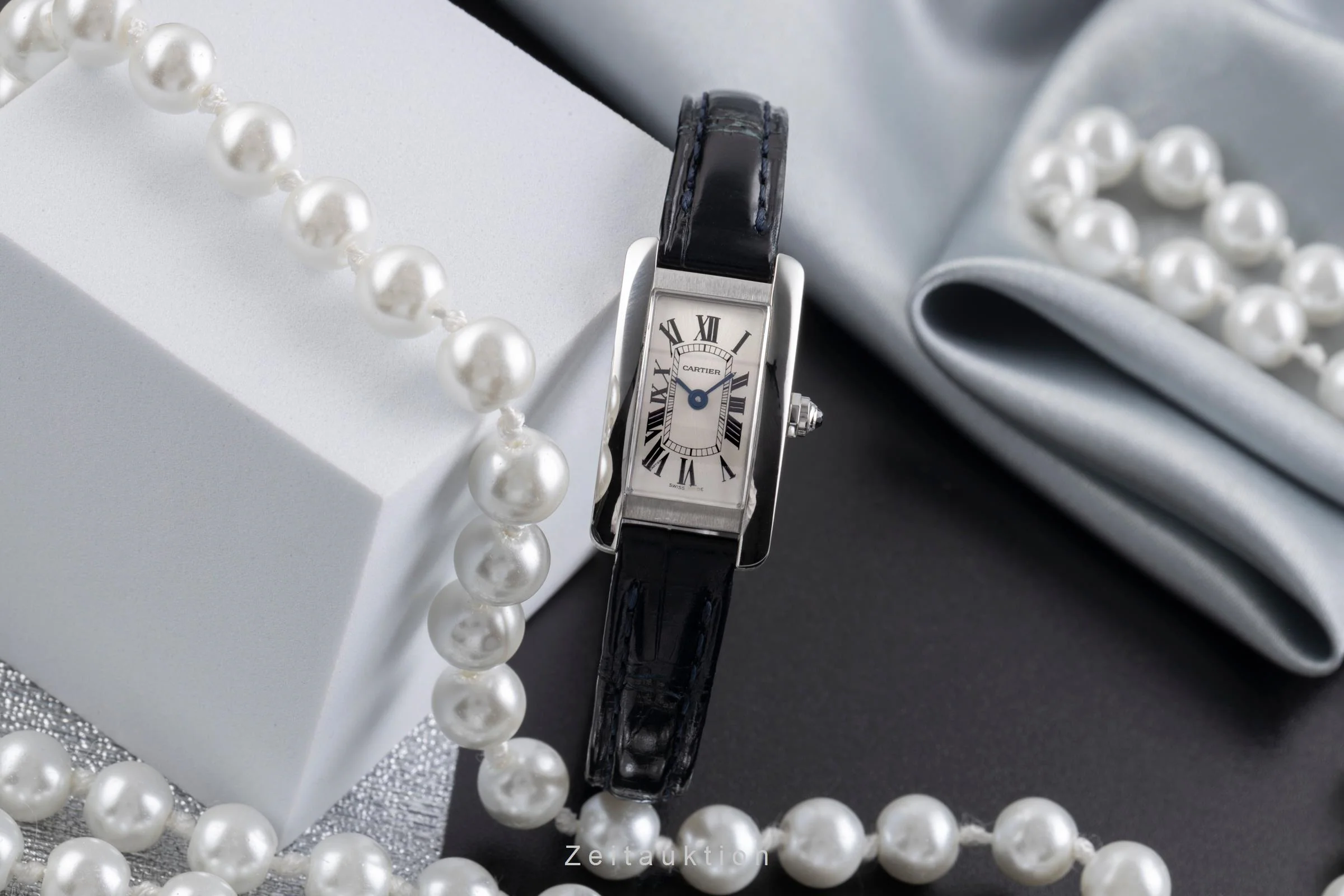 Cartier Tank Américaine steel quartz women's watch WSTA0032  [2505098] - Image 4