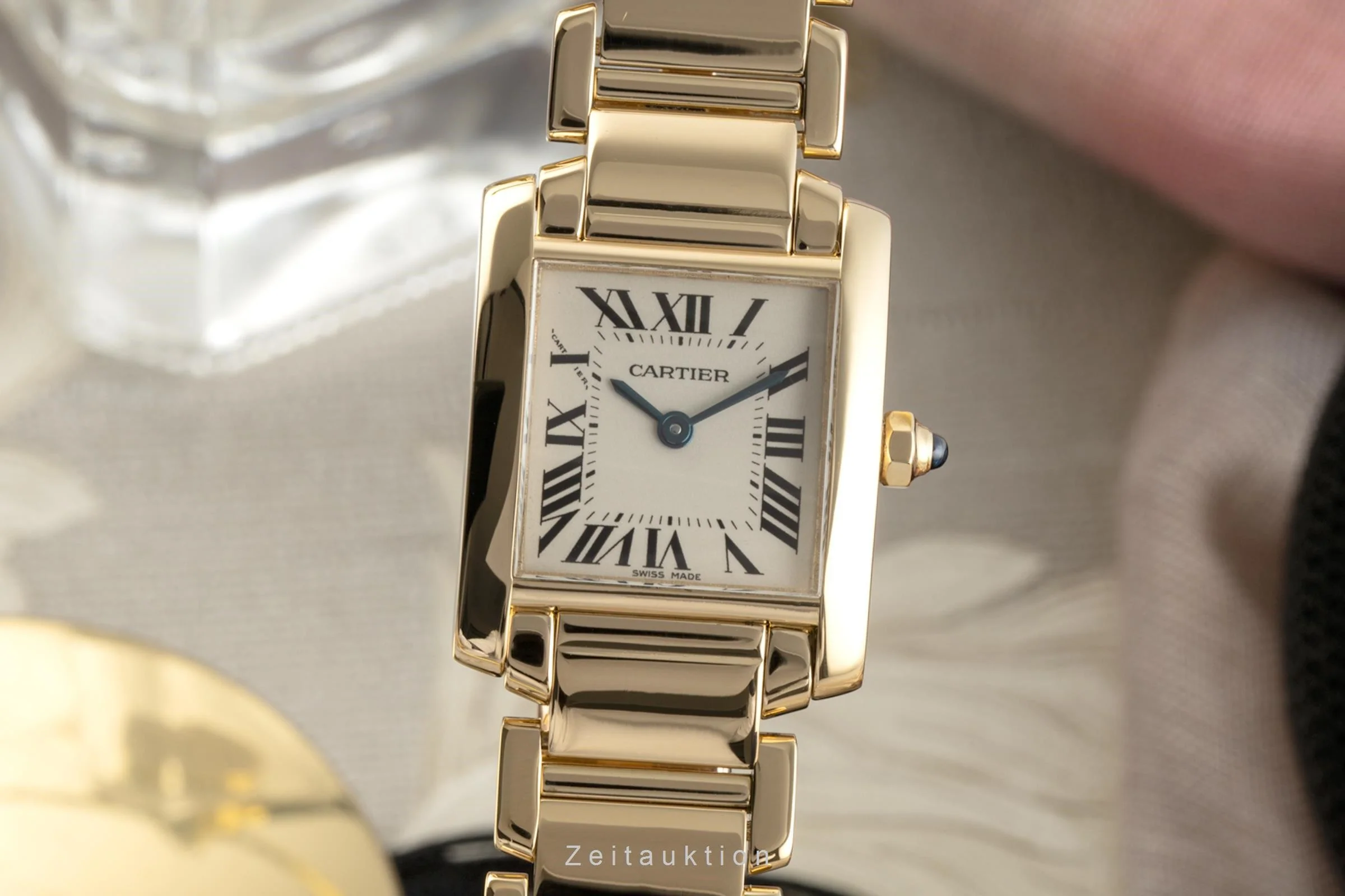 Cartier Tank Francaise 18 ct gold quartz women's watch 2385 LP: 20400EUR  [2201806] - Image 2