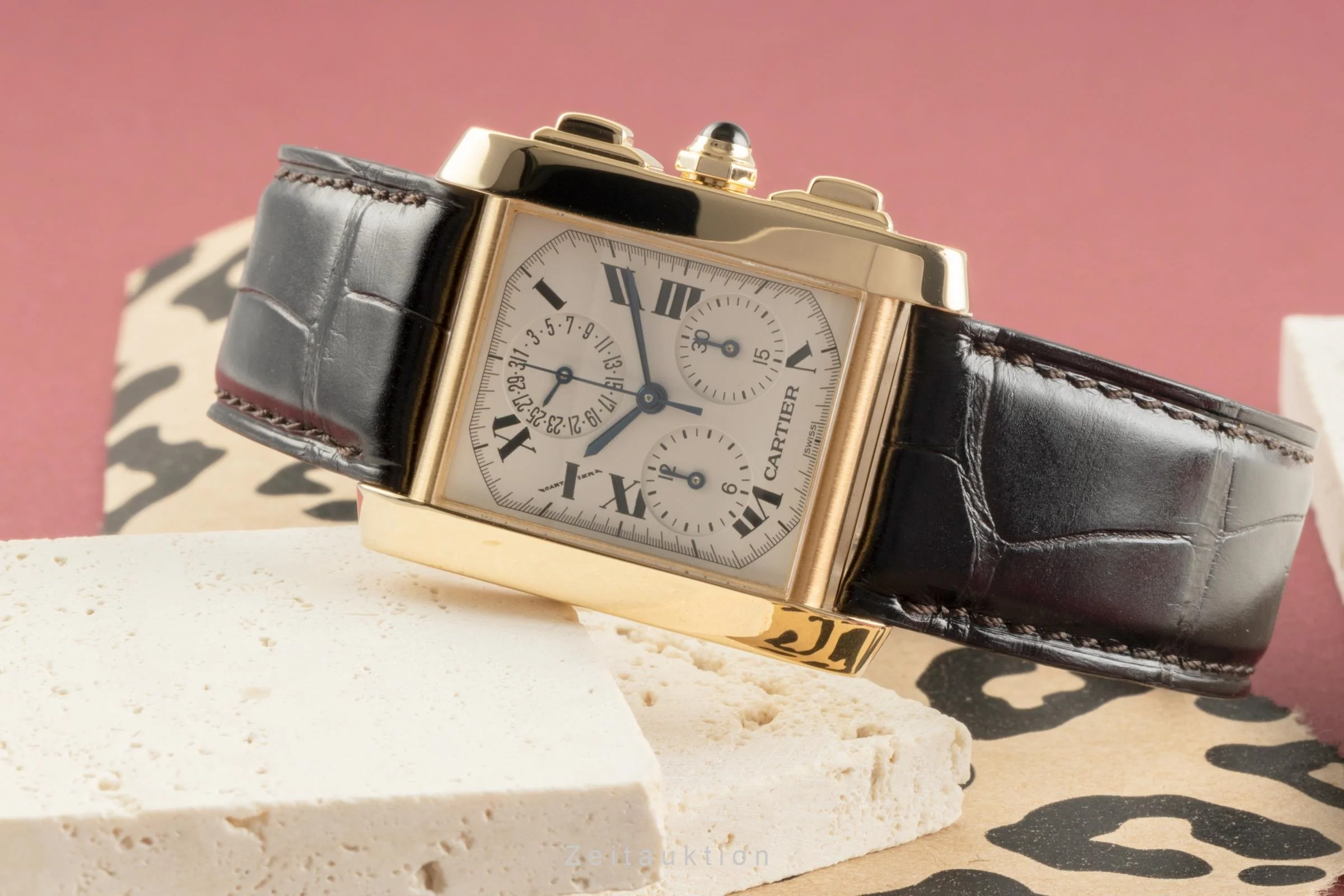 Cartier Tank Francaise chronograph 18 ct gold quartz men's watch W5000556, 1830  [2504293] - Image 3