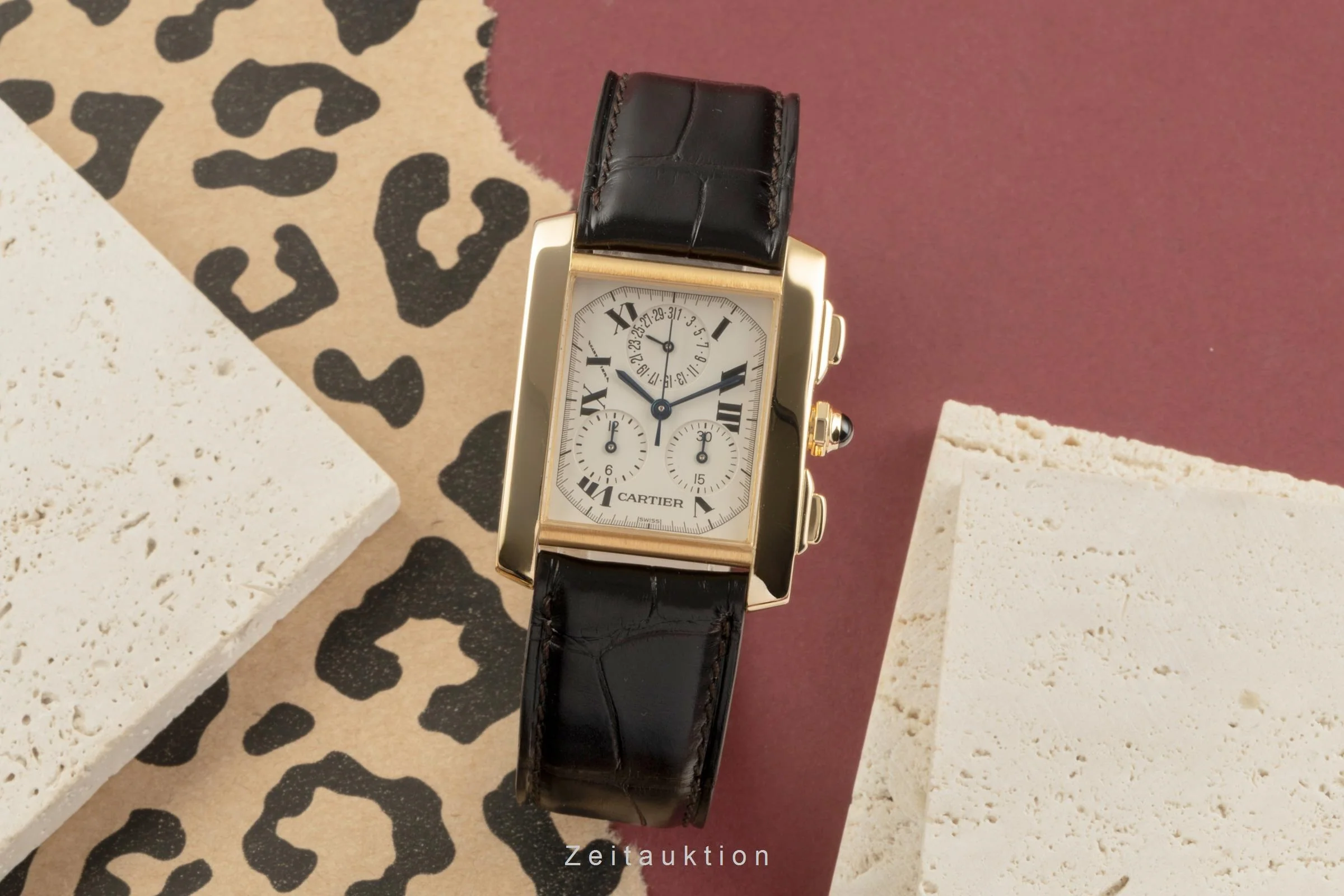 Cartier Tank Francaise chronograph 18 ct gold quartz men's watch W5000556, 1830  [2504293] - Image 4