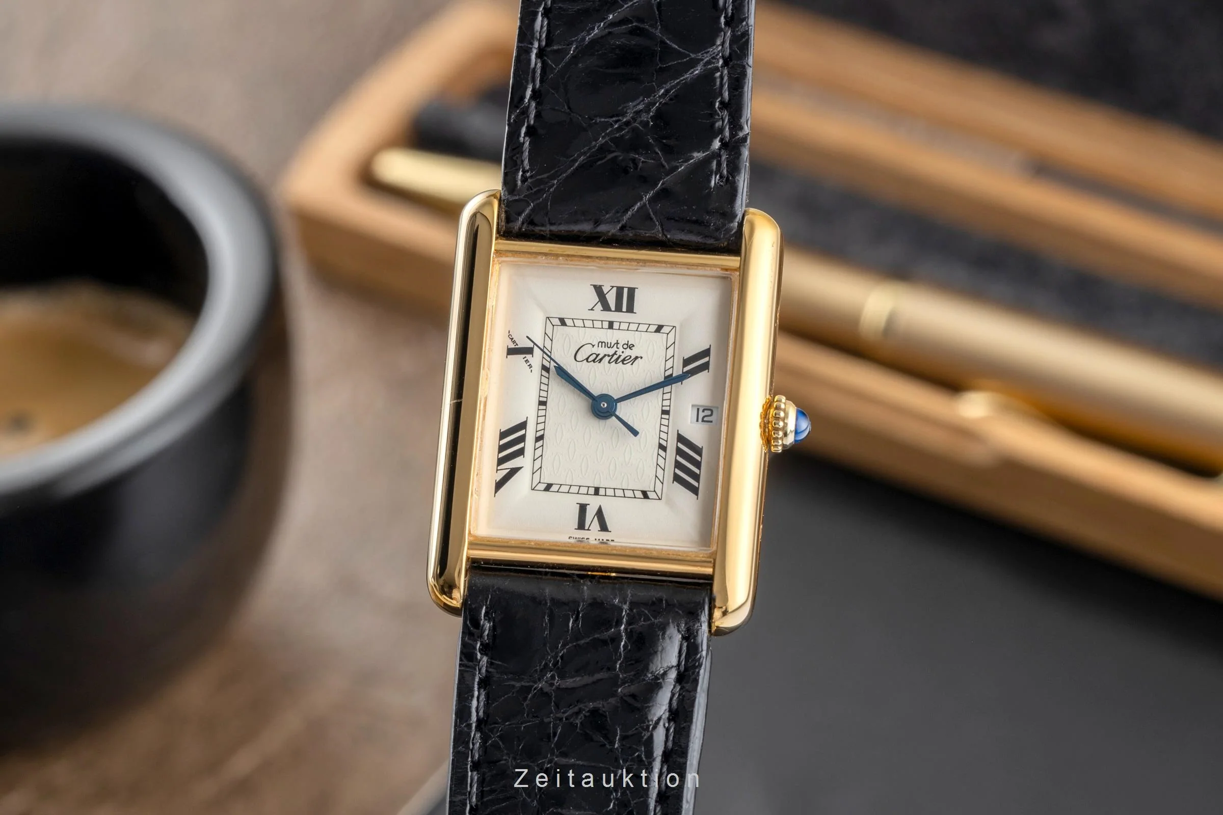 Cartier Tank silver-gilt quartz men's watch W1013754  [2502998] - Image 2