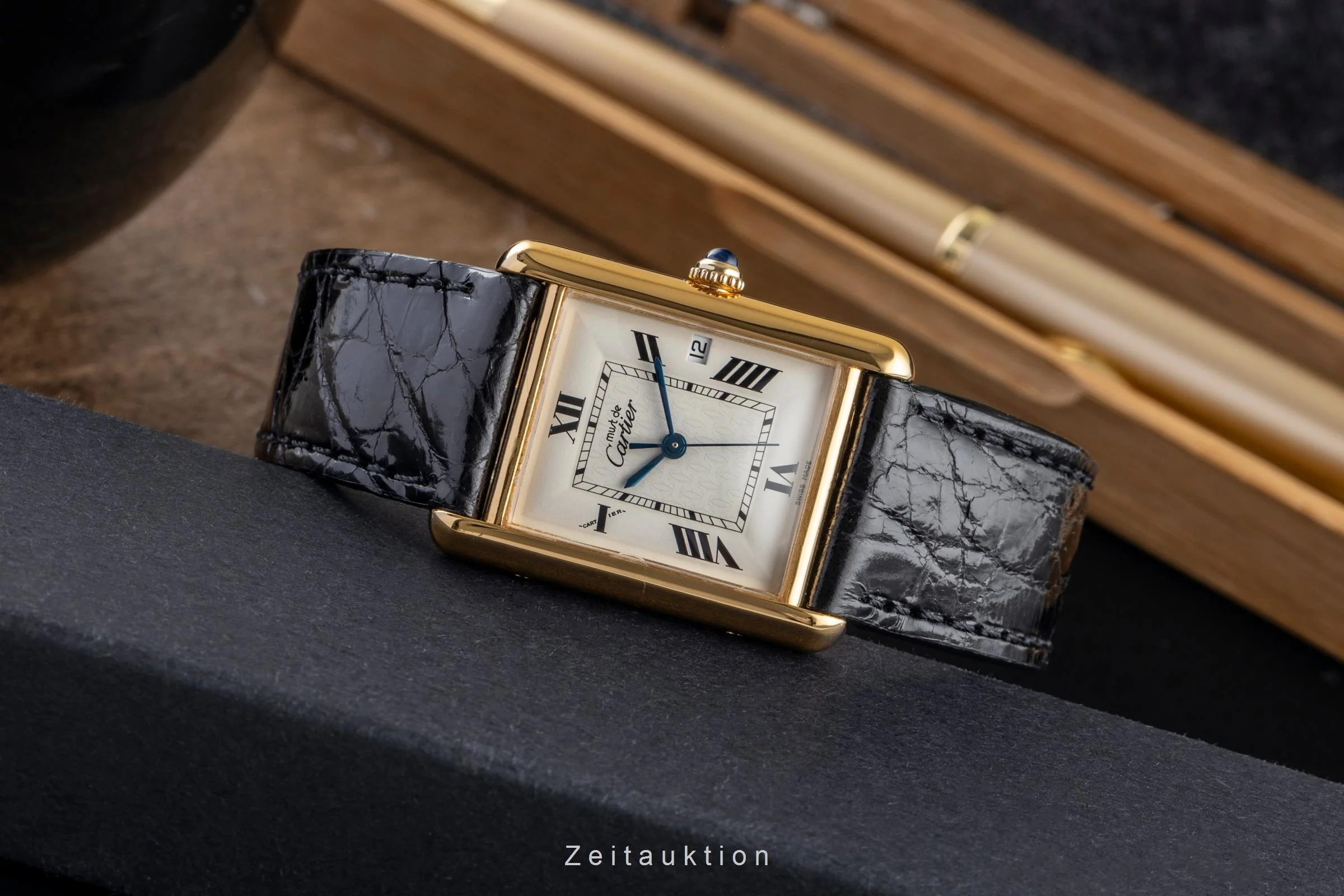 Cartier Tank silver-gilt quartz men's watch W1013754  [2502998] - Image 3