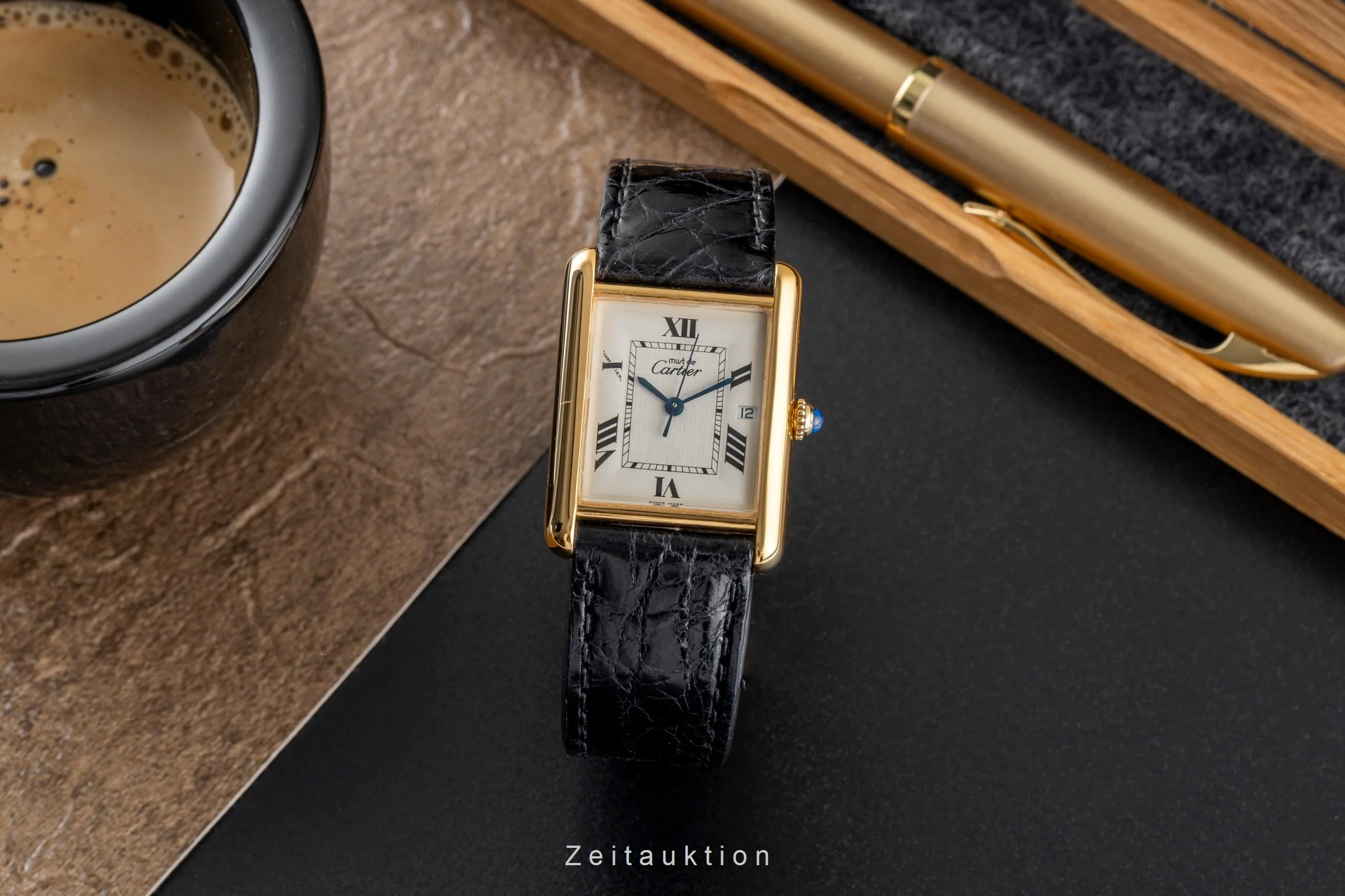 Cartier Tank silver-gilt quartz men's watch W1013754  [2502998] - Image 4