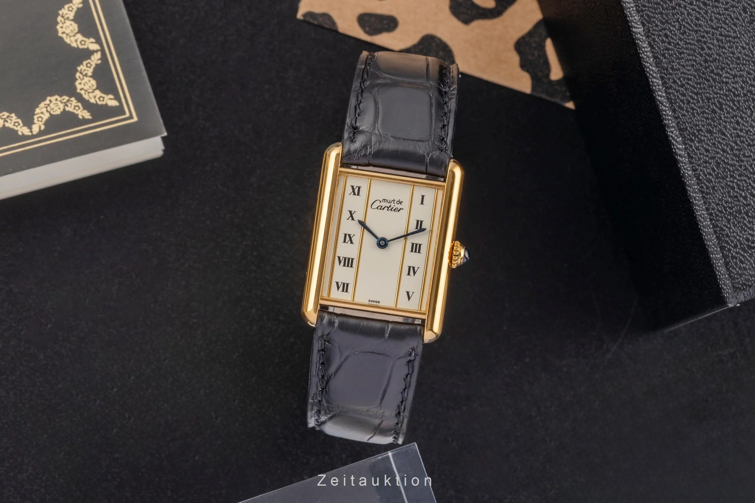 Cartier Tank silver-gilt quartz unisex 1615  [2503708] - Image 4