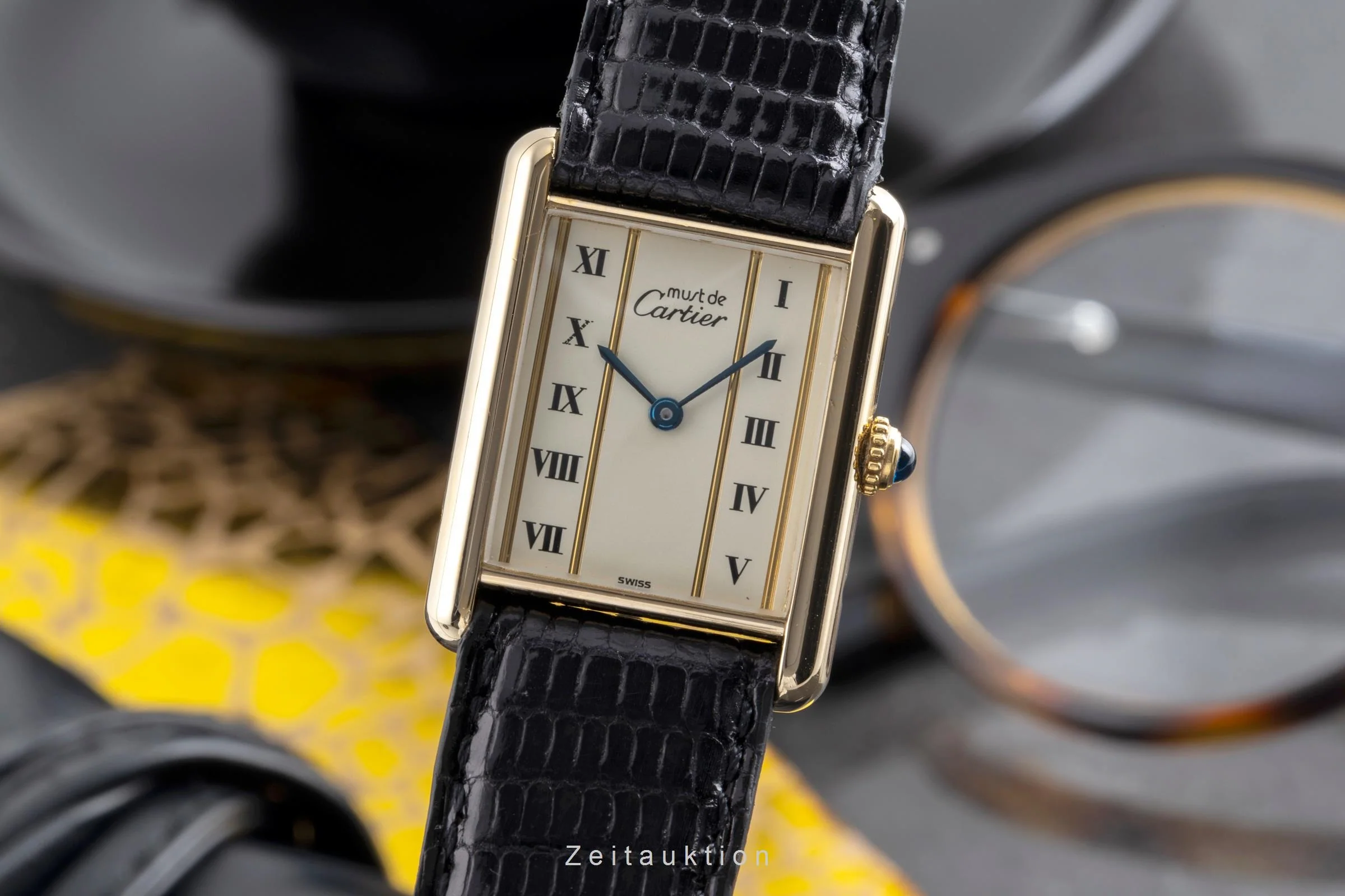 Cartier Tank silver-gilt quartz unisex 590005  [2502116] - Image 2