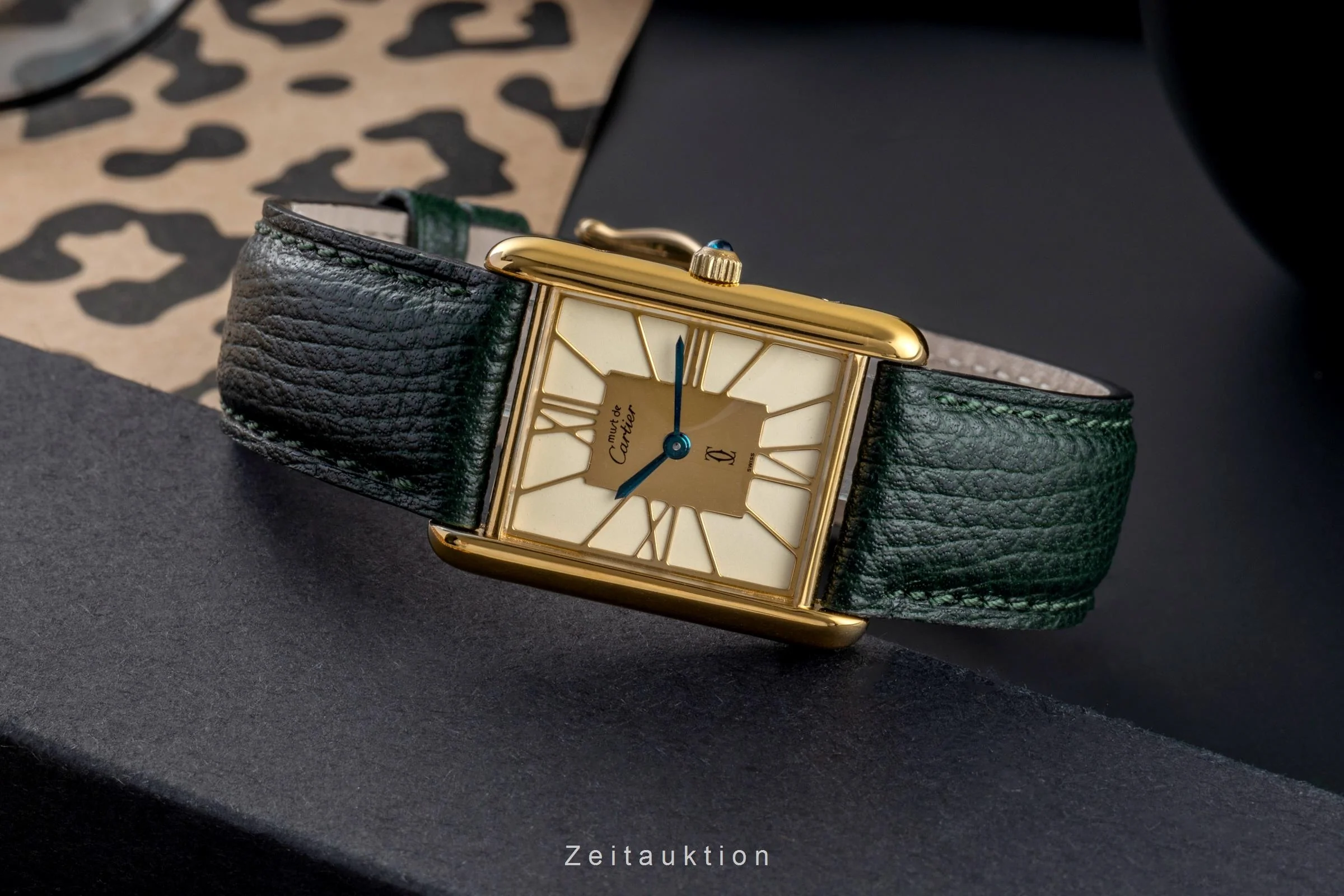 Cartier Tank silver-gilt quartz unisex 681006  [2505078] - Image 3
