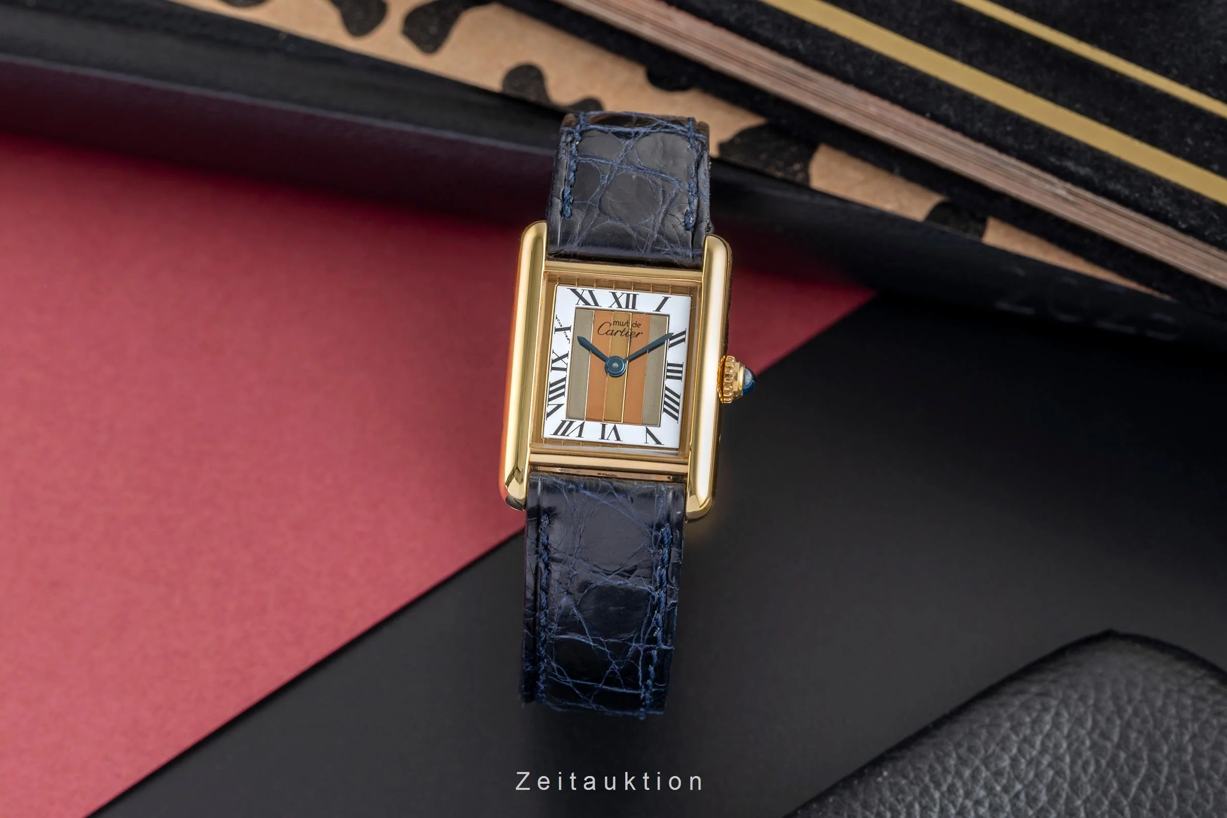 Cartier Tank silver-gilt quartz women's watch 5057001  [2504759] - Image 4