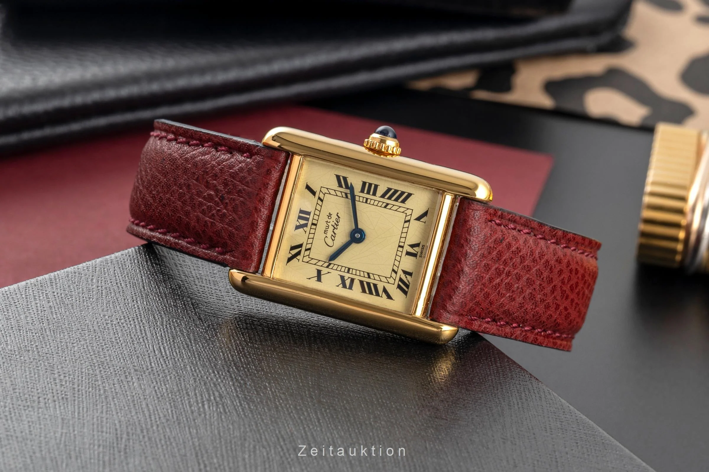 Cartier Tank silver-gilt quartz women's watch W1003153, 557051  [2503747] - Image 3