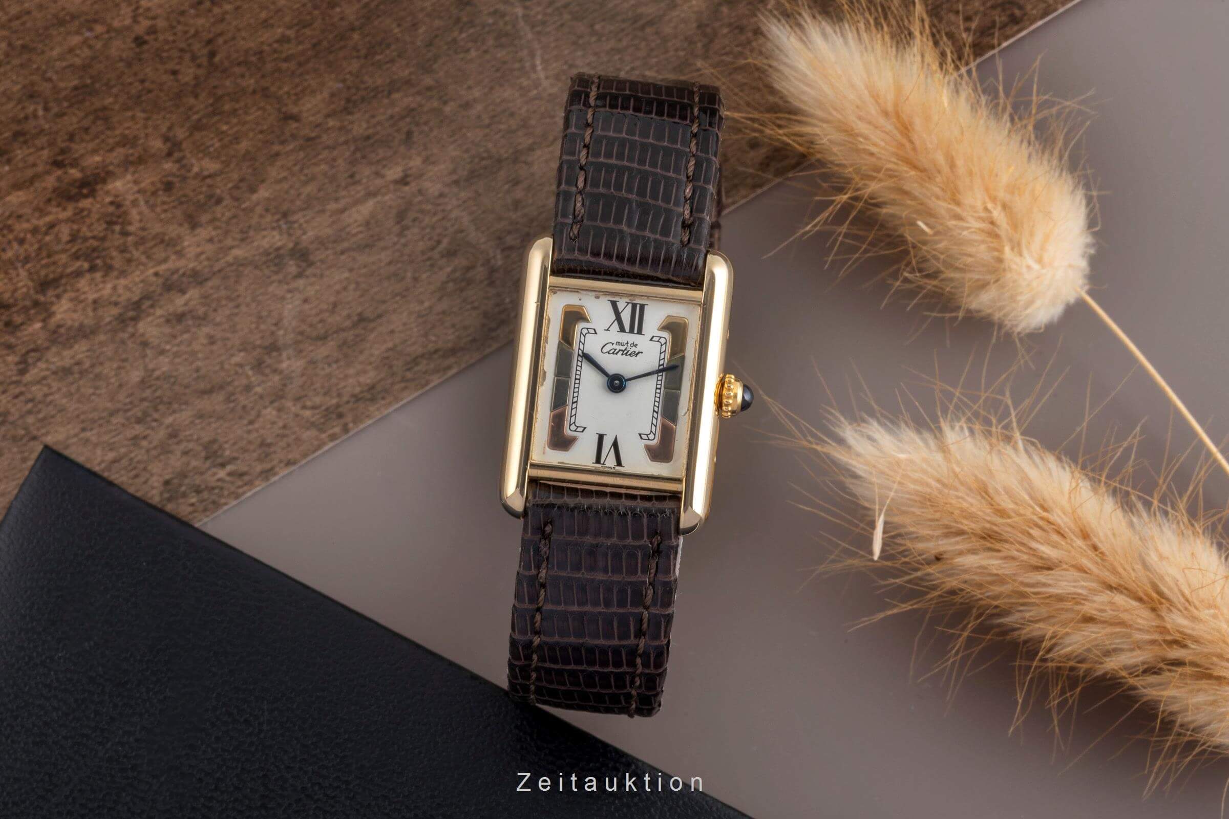 Cartier Tank silver-gilt quartz women's watch W1006354  [2502317] - Image 4