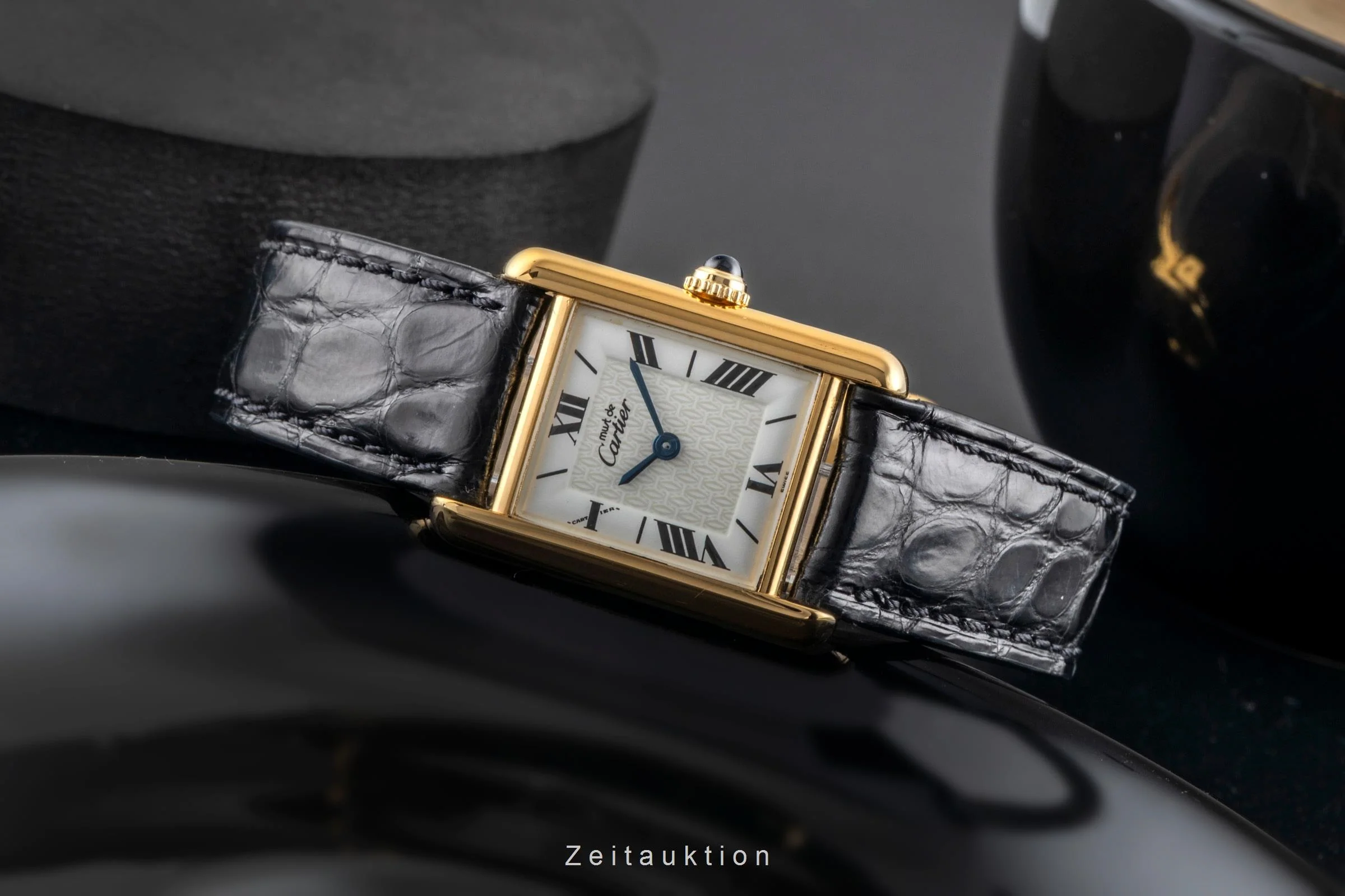 Cartier Tank silver-gilt quartz women's watch W1009654  [2600475] - Image 3