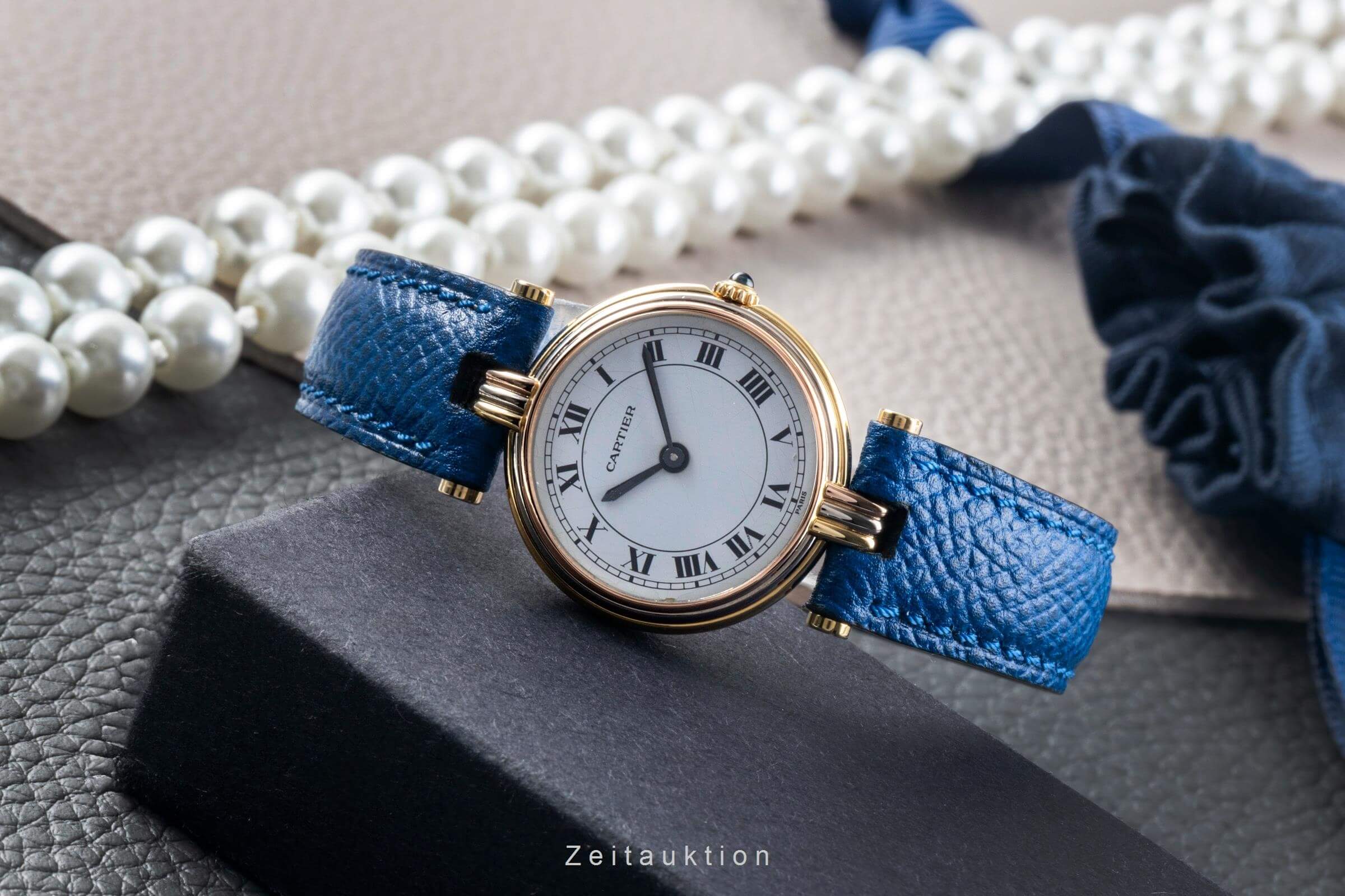 Cartier Trinity 18 ct gold quartz women's watch 81004  [2500584] - Image 3
