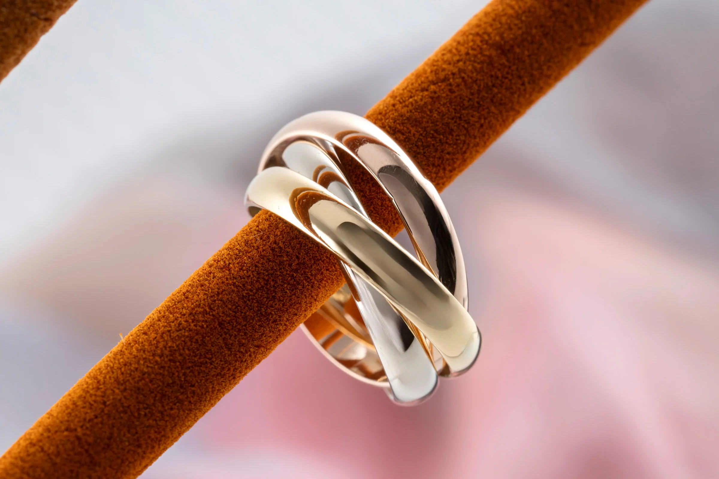 Cartier Trinty Ring 18k white gold rose gold yellow gold size 53 with box retail price: 2,360,- €[KL26022] - Image 3