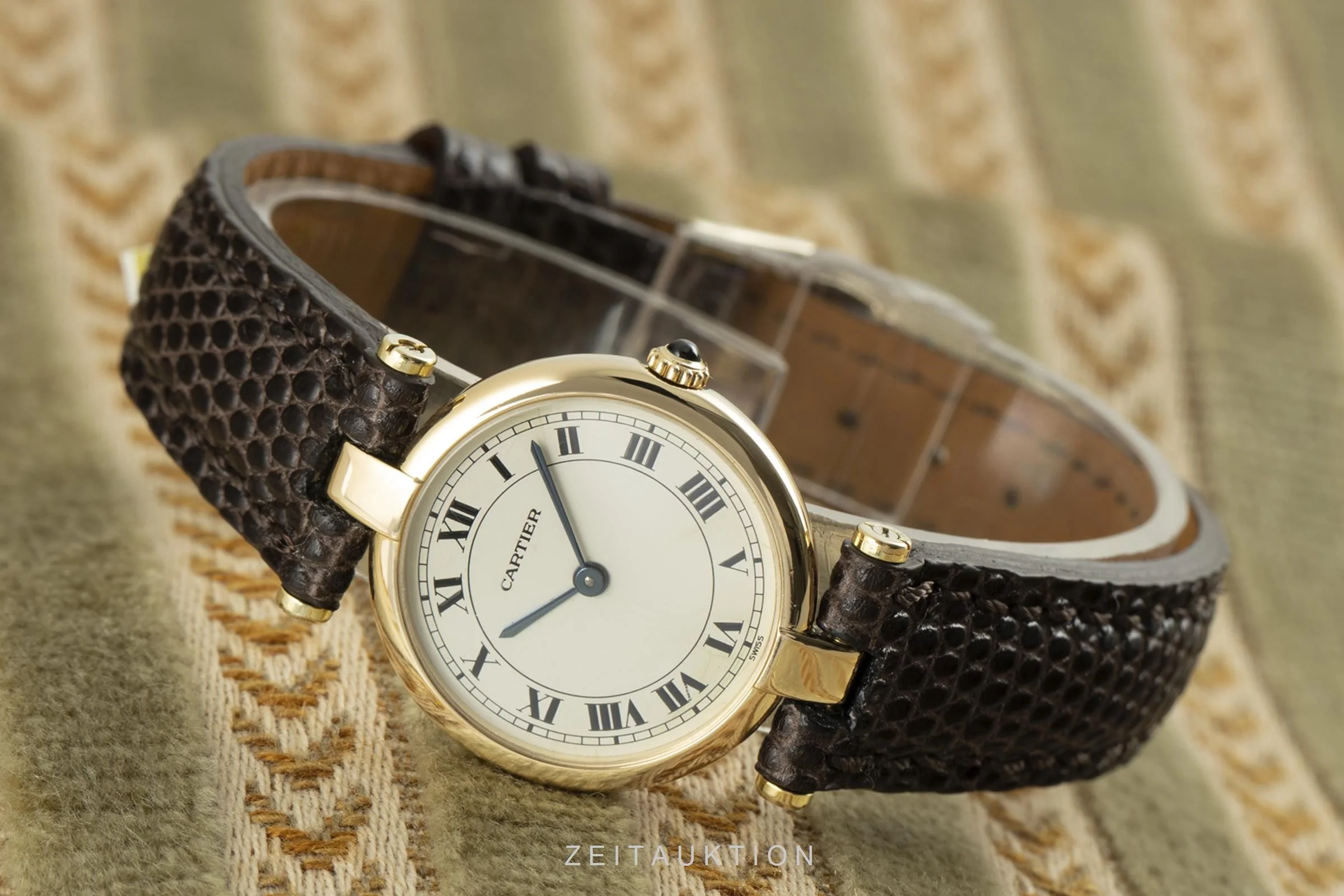 Cartier Vendome 18 ct gold quartz women's watch 881002  [2105195] - Image 2
