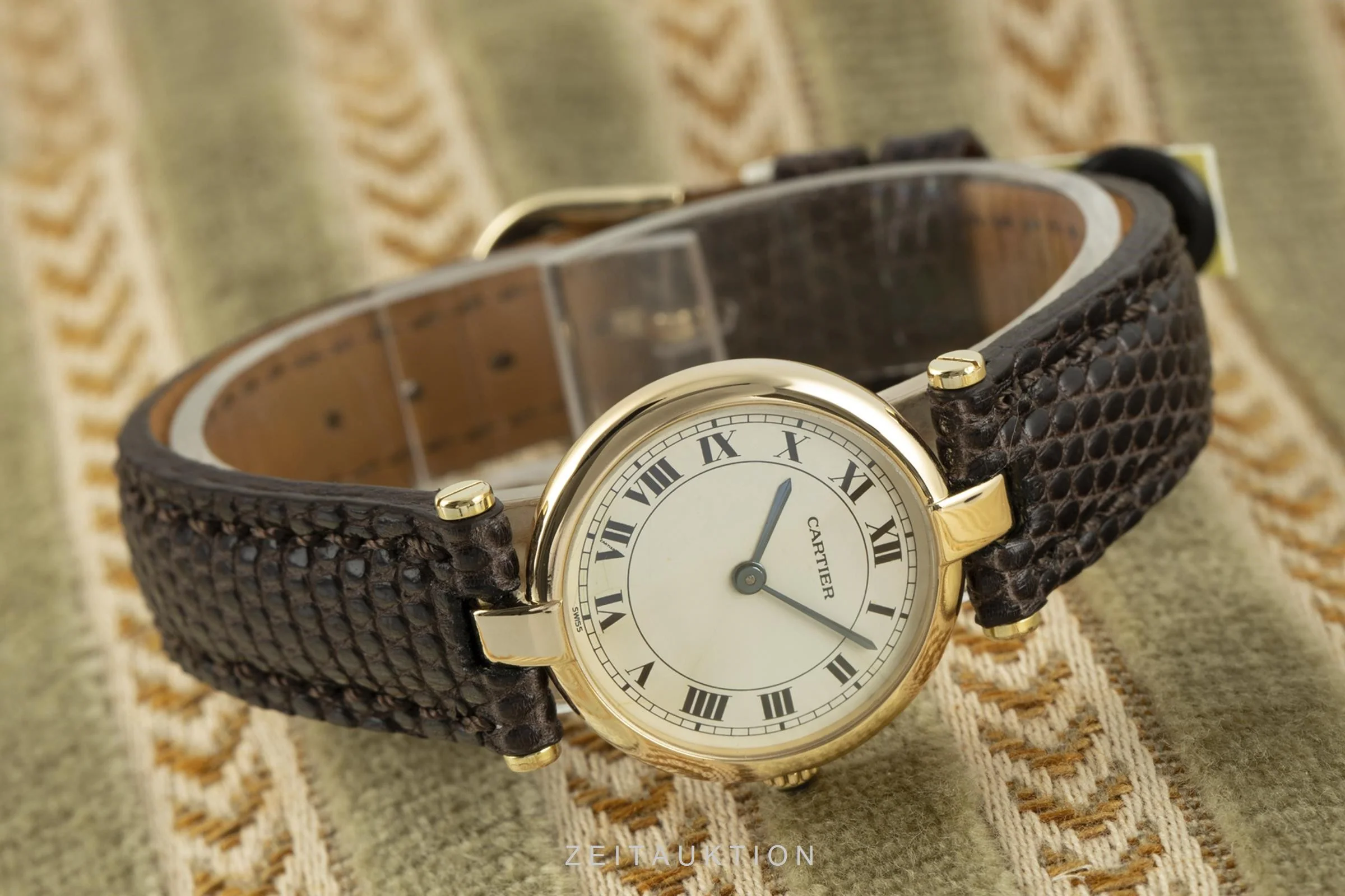 Cartier Vendome 18 ct gold quartz women's watch 881002  [2105195] - Image 3