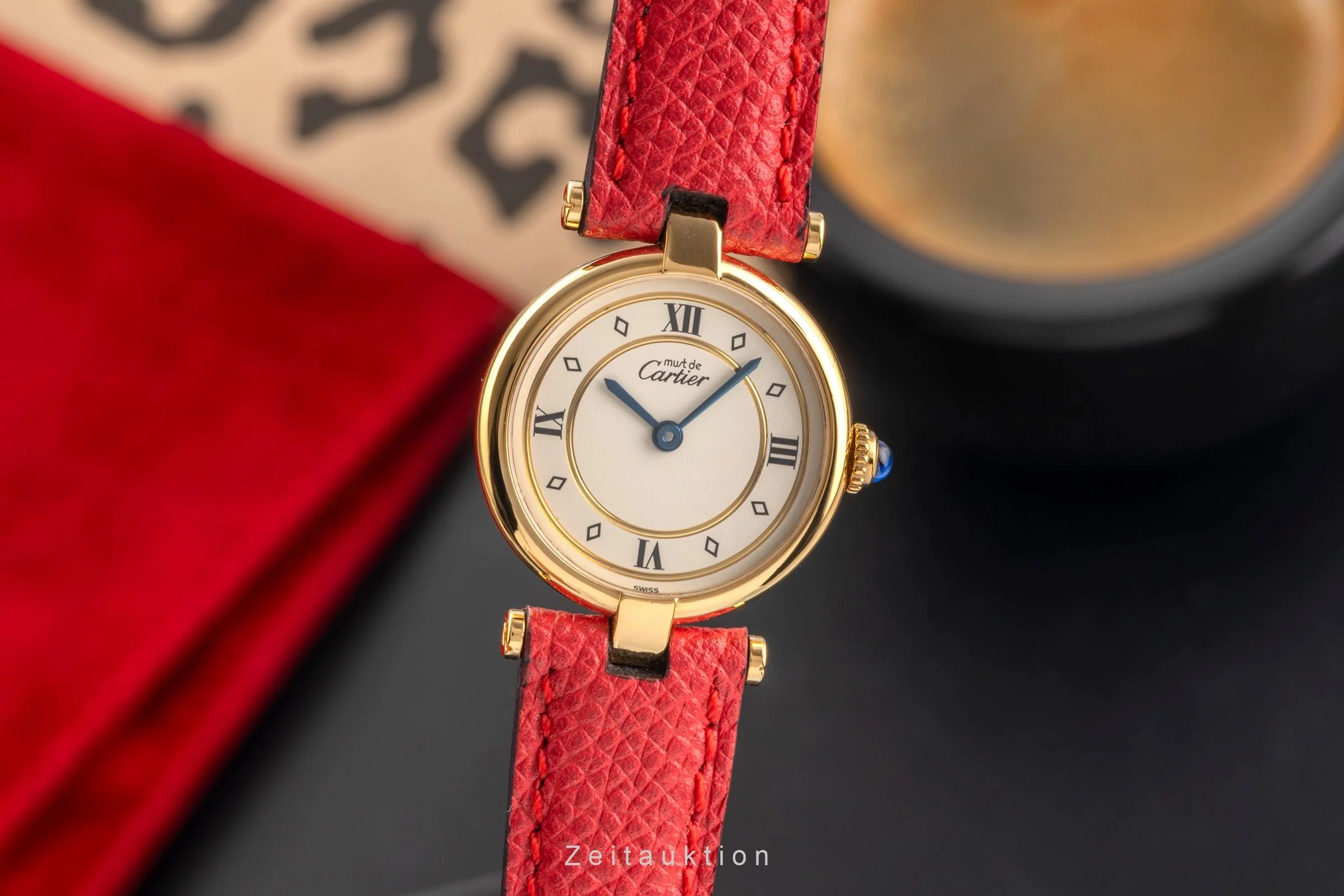 Cartier Vendome silver-gilt quartz women's watch 590004  [2503709] - Image 2