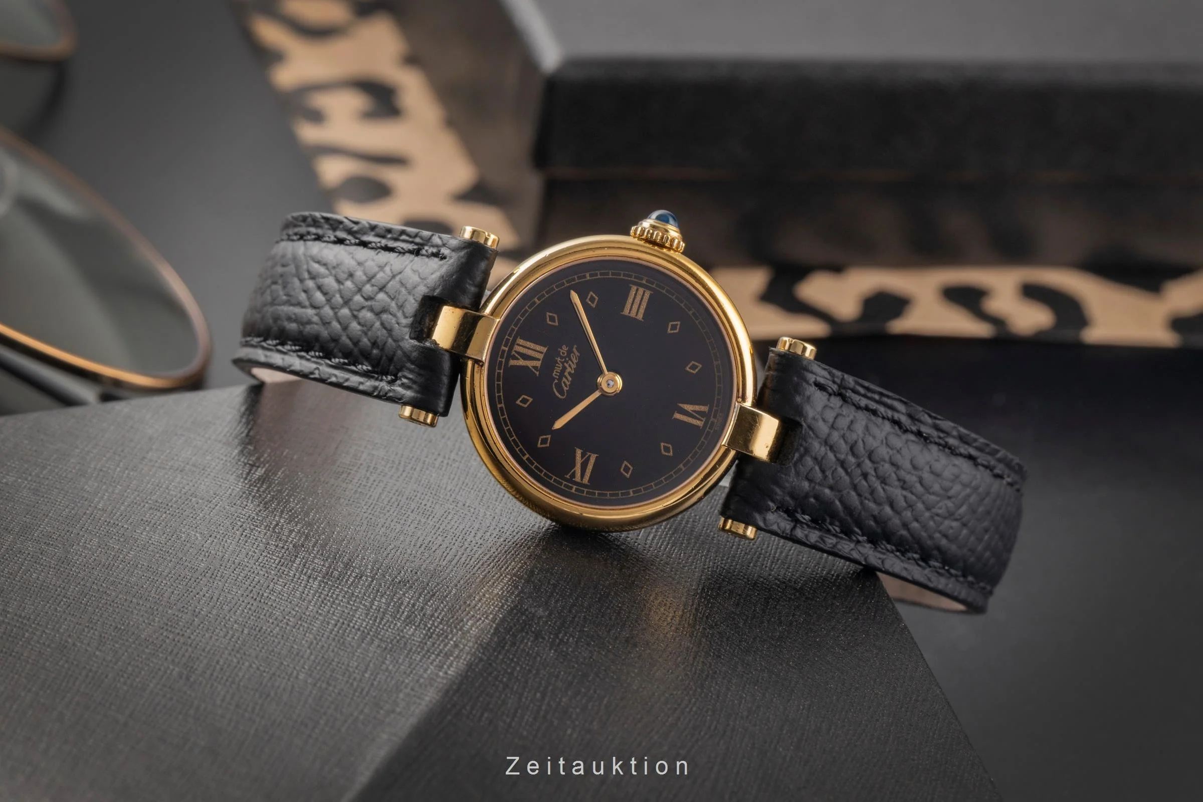 Cartier Vendome silver-gilt quartz women's watch 590004  [2504520] - Image 3