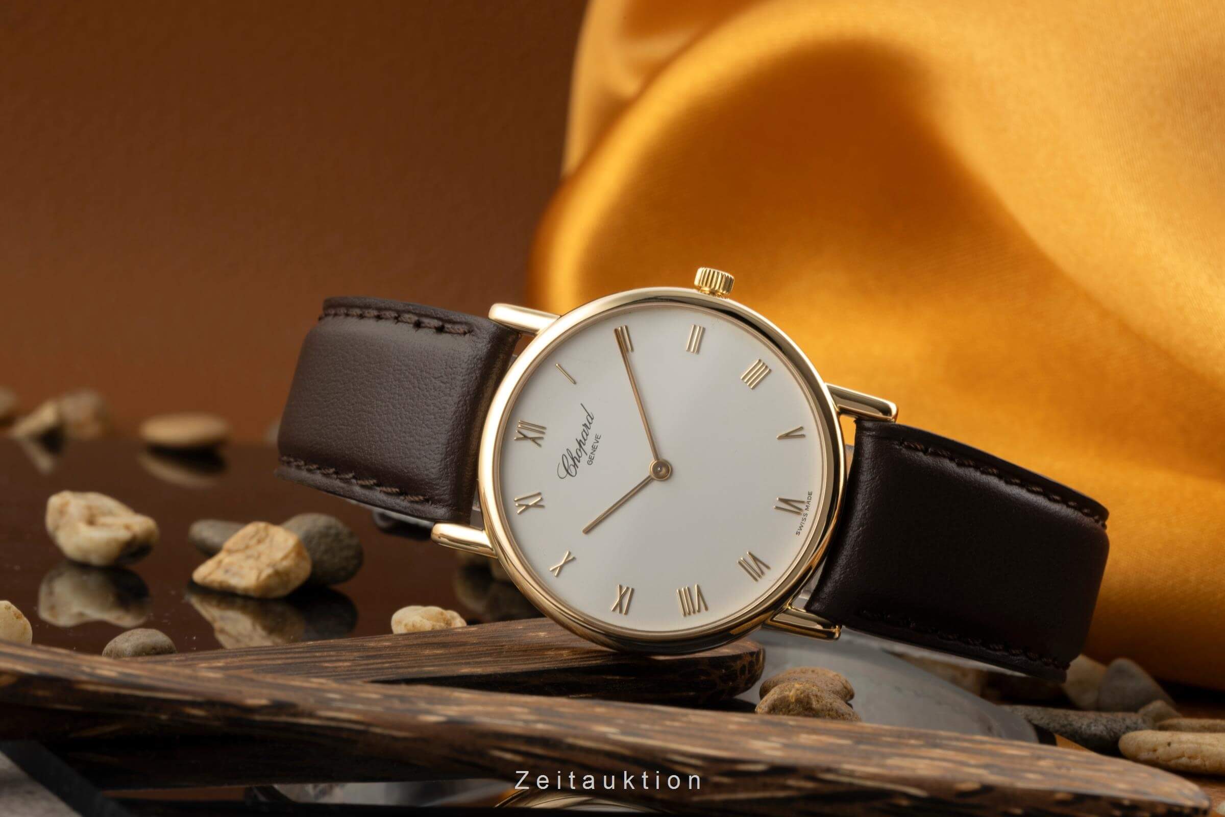 Chopard Classic 18 ct gold manual winding men's watch 16/3154  [2403259] - Image 2