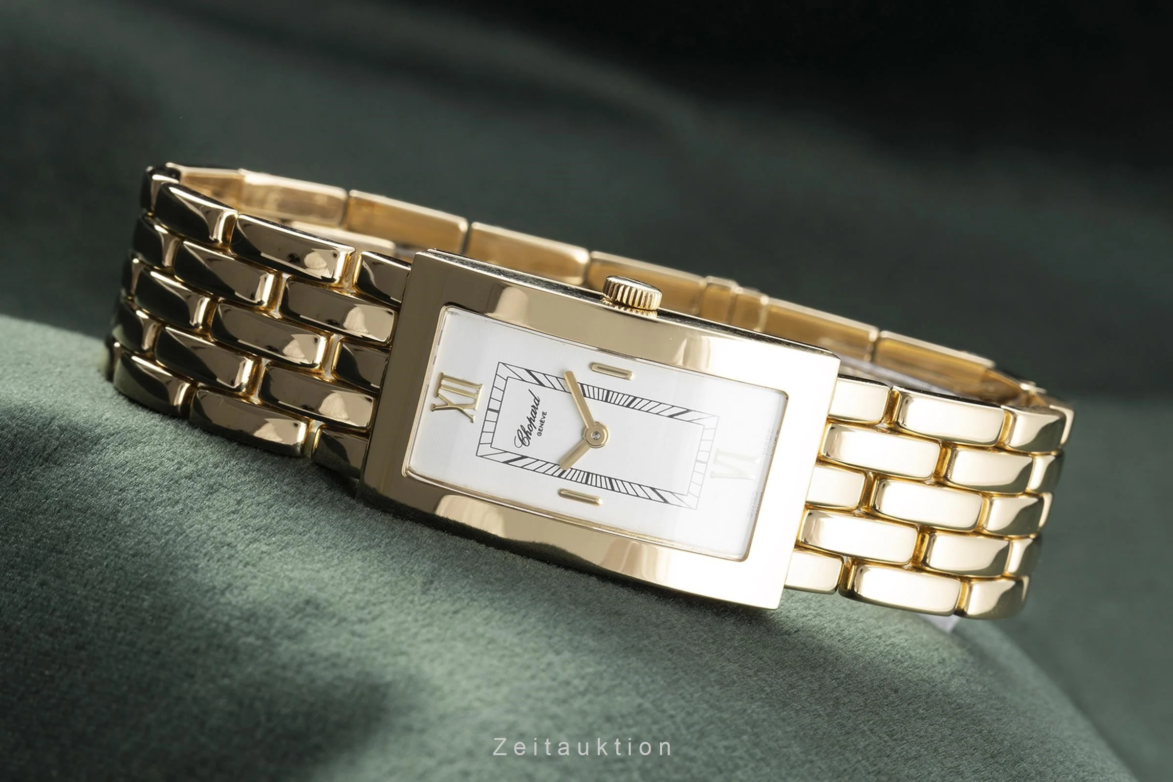 Chopard Geneve 18 ct gold quartz women's watch 11/7436/8  [2106642] - Image 3