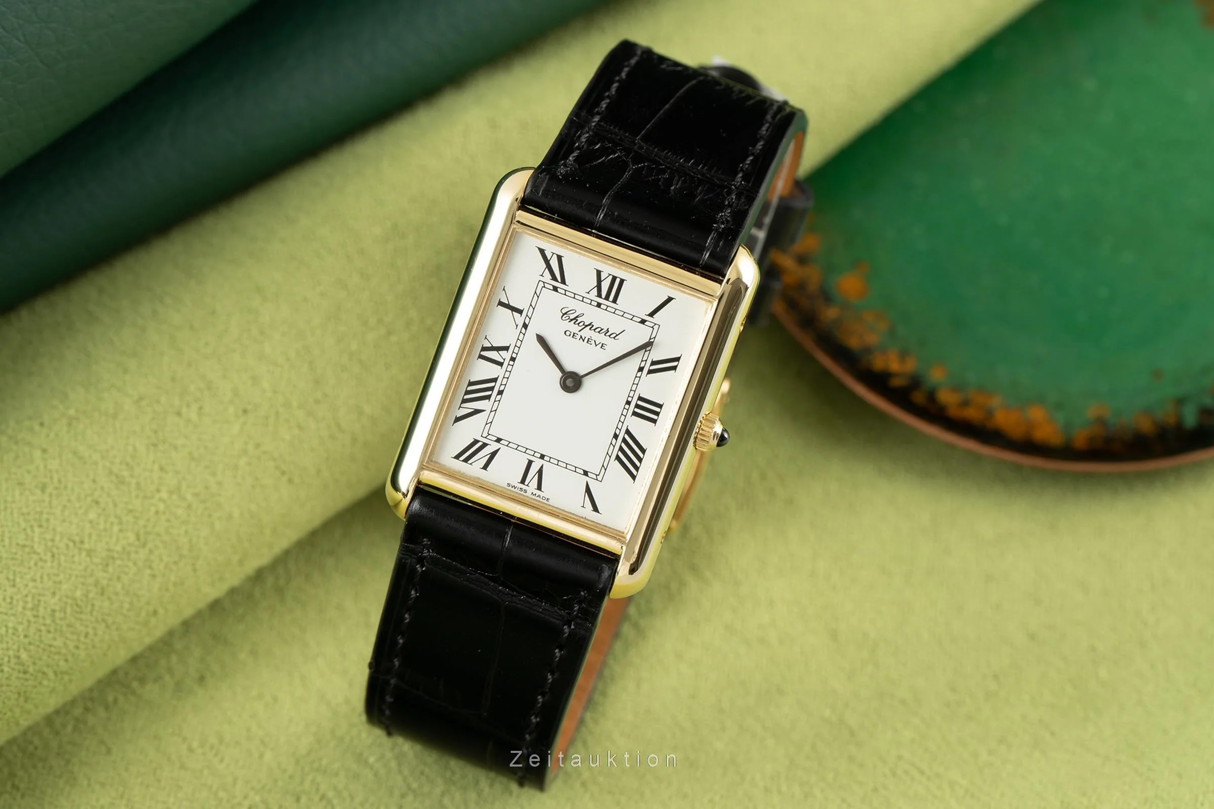 Chopard Tank 18 ct gold quartz unisex 2221  [2107236] - Image 3