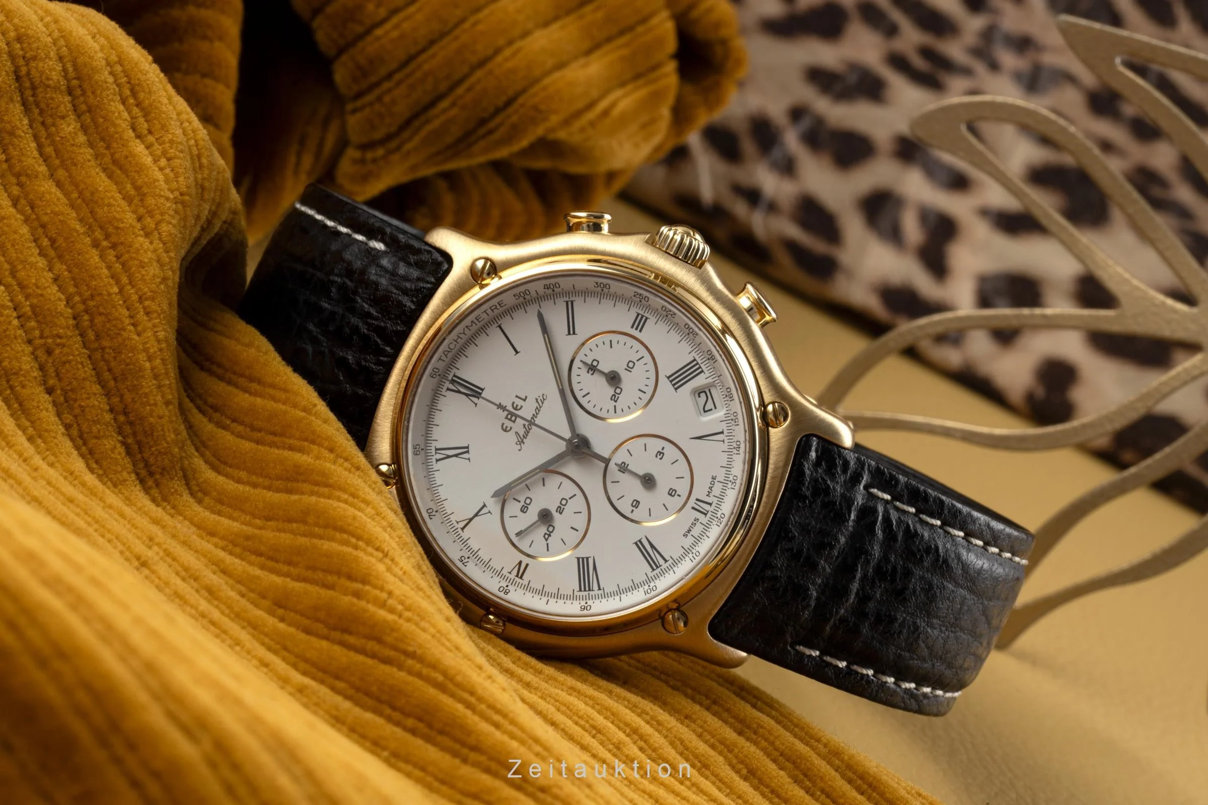 Ebel 1911 chronograph 18 ct gold automatic men's watch 8134901  [2304448] - Image 2