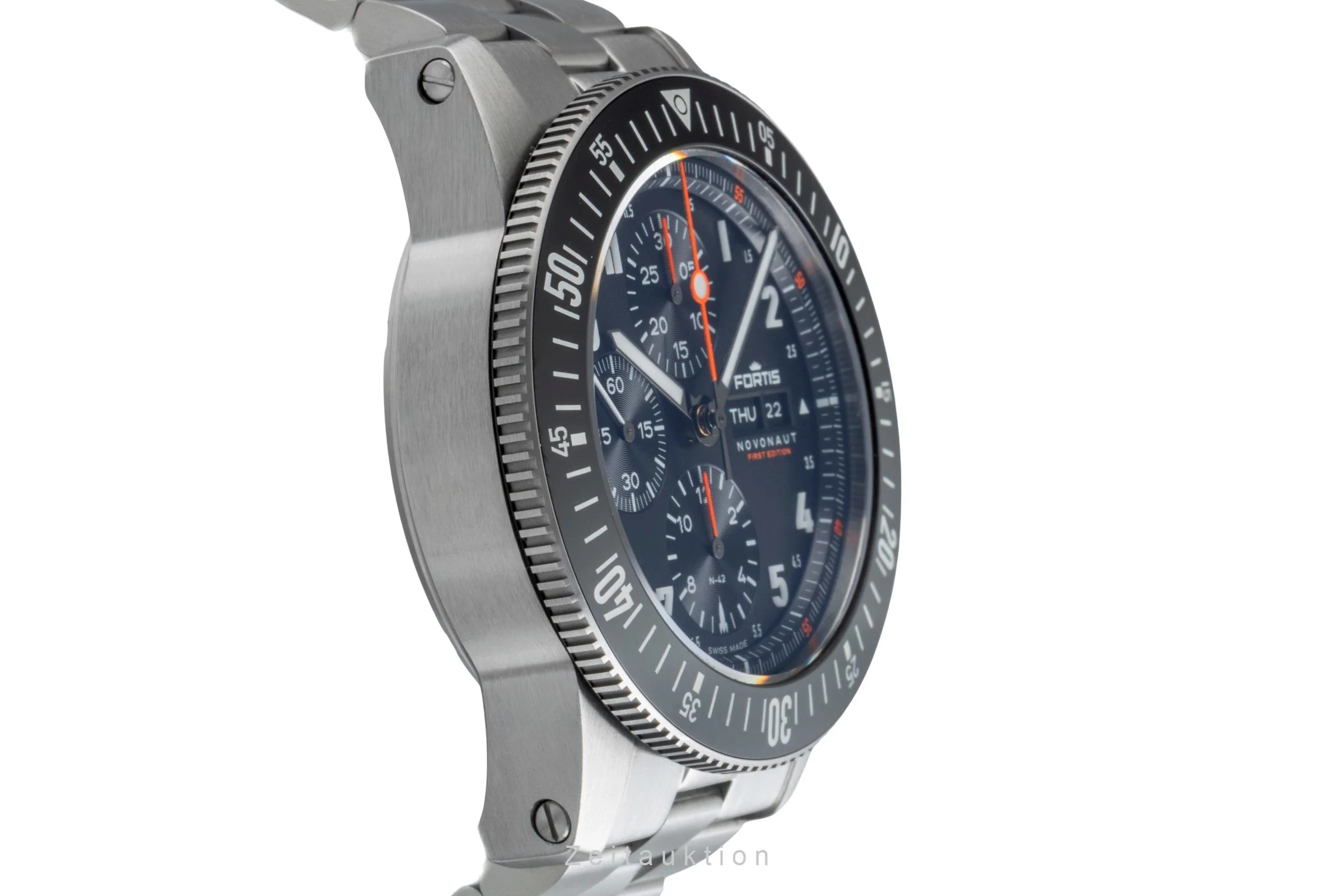 Fortis chronograph steel automatic men's watch F2040010  FW32316733 Limited  [2600168] - Image 8