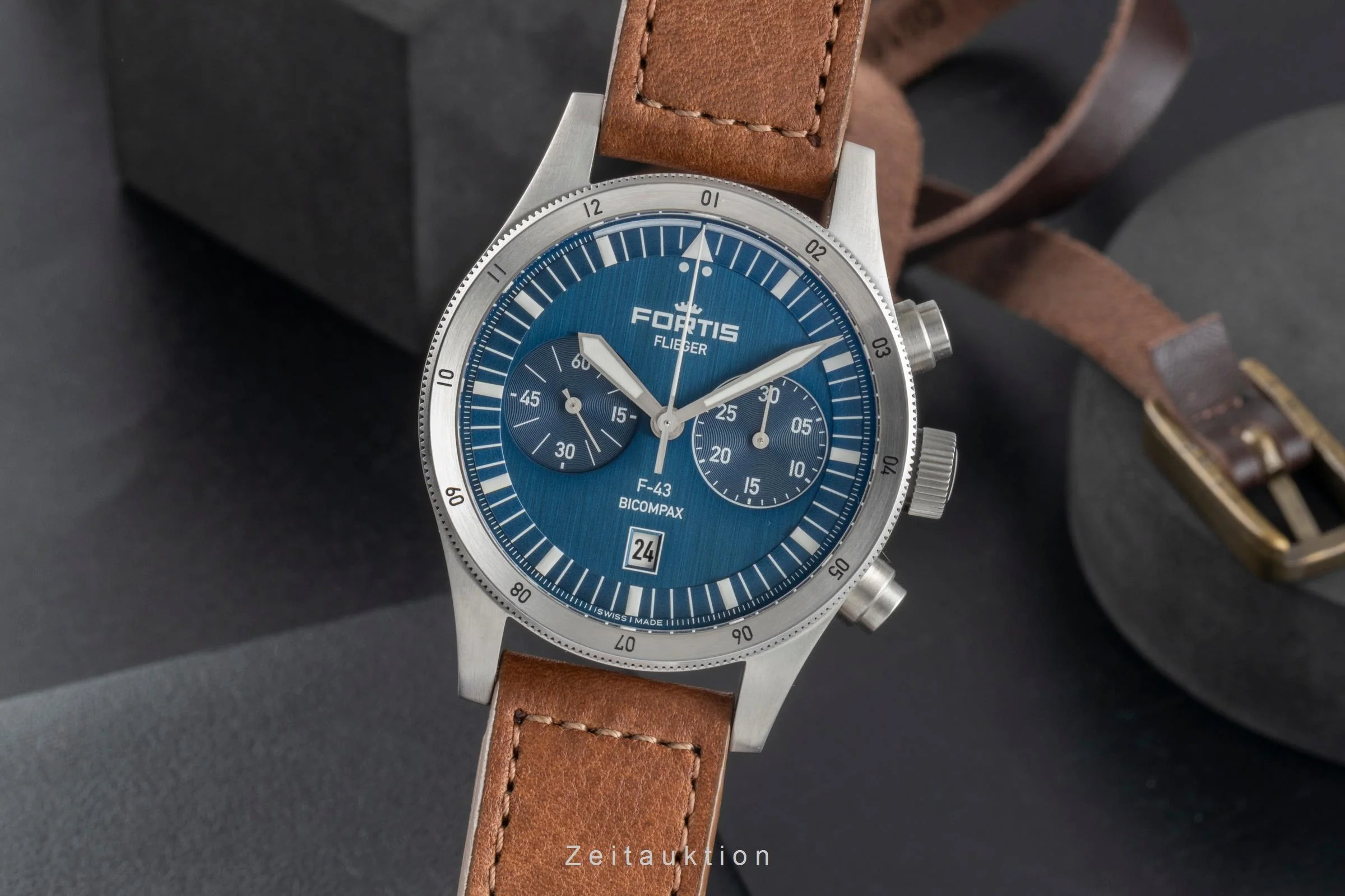 Fortis F-43 chronograph steel automatic men's watch F4240013 LP: 3650EUR  [2505672] - Image 2