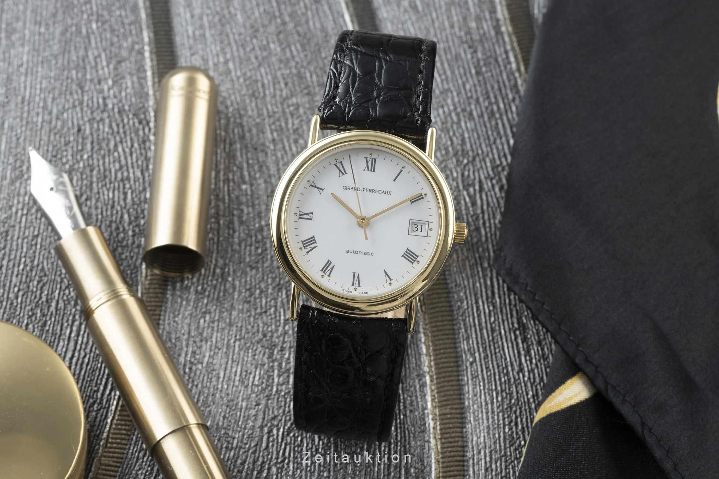 Girard Perregaux 18 ct gold automatic men's watch 47990-51-74C  [2200308] - Image 2