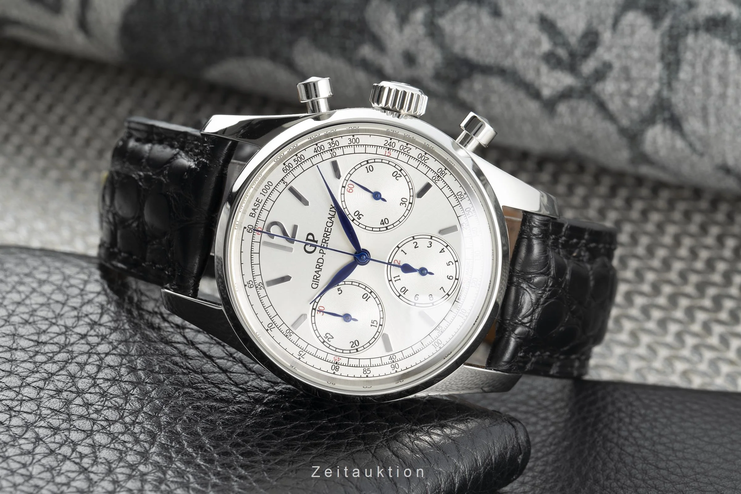 Girard Perregaux chronograph steel automatic men's watch 49480  [2110649] - Image 2
