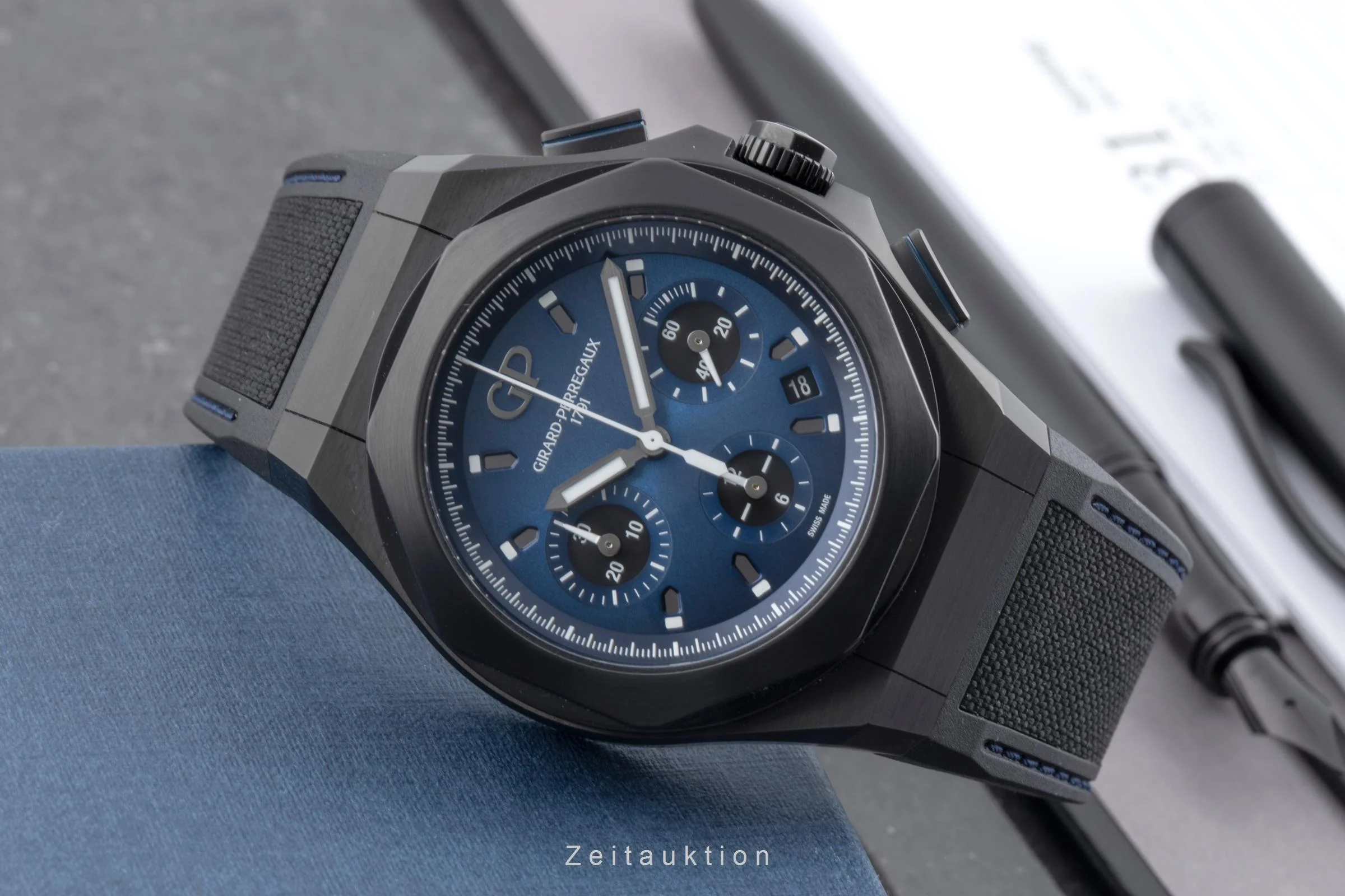 Girard Perregaux Laureato chronograph titanium automatic men's watch 81060-21-491-FH6A LP: 17100EUR  [2506777] - Image 3