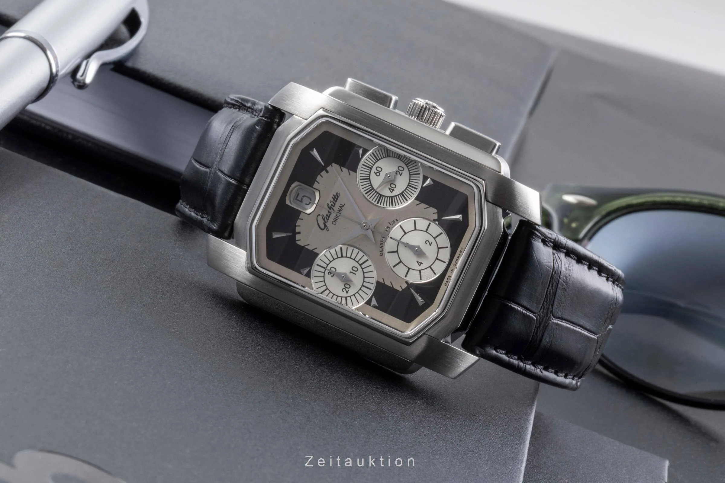 Glashütte chronograph steel automatic men's watch 39-32-17-04  [2502190] - Image 3