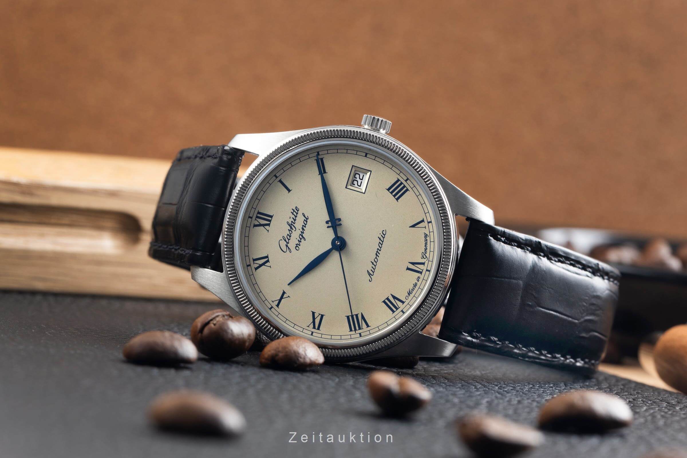 Glashütte Klassik steel automatic men's watch 10-33-02-0304  [2406303] - Image 2