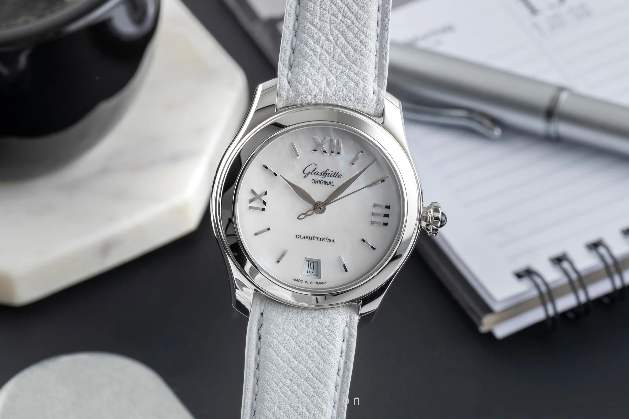 Glashütte Lady Serenade steel automatic women's watch 1-39-22-08-02-44 LP: 5800EUR  [2505404] - Image 2