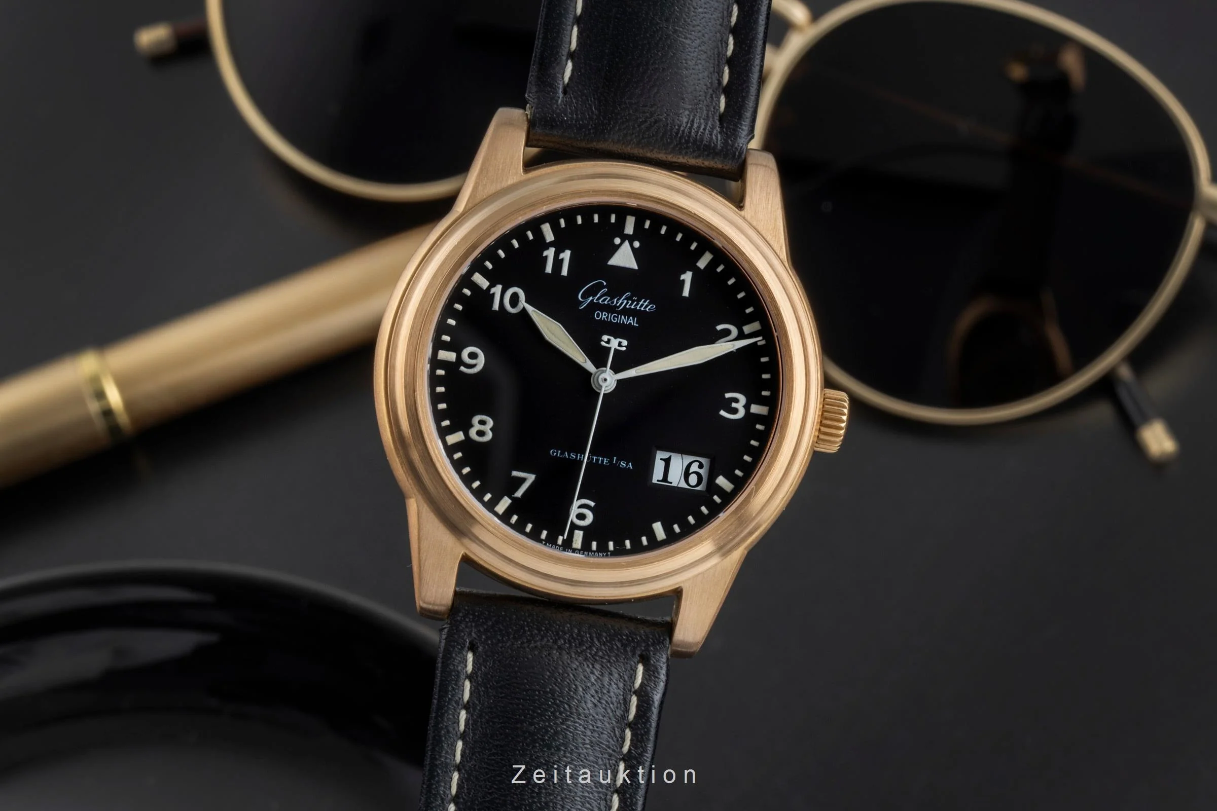 Glashütte Navigator 18 ct gold automatic men's watch 39-42-07-11-04  [2506968] - Image 2
