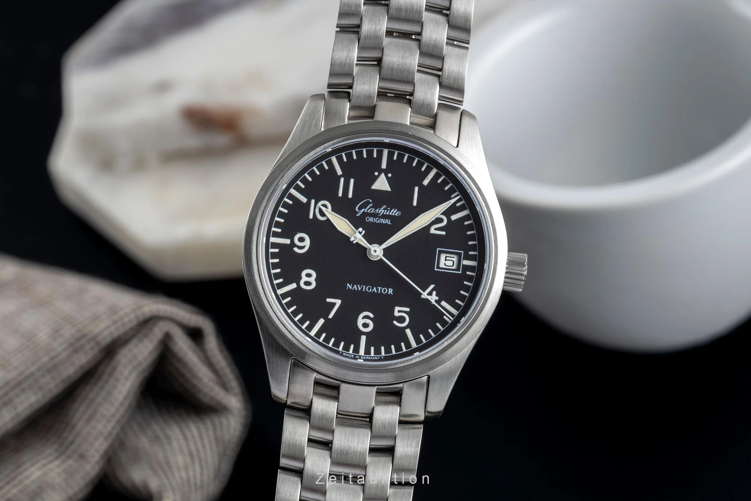 Glashütte Navigator steel automatic men's watch 1-10-33-07-04  [2502209] - Image 2