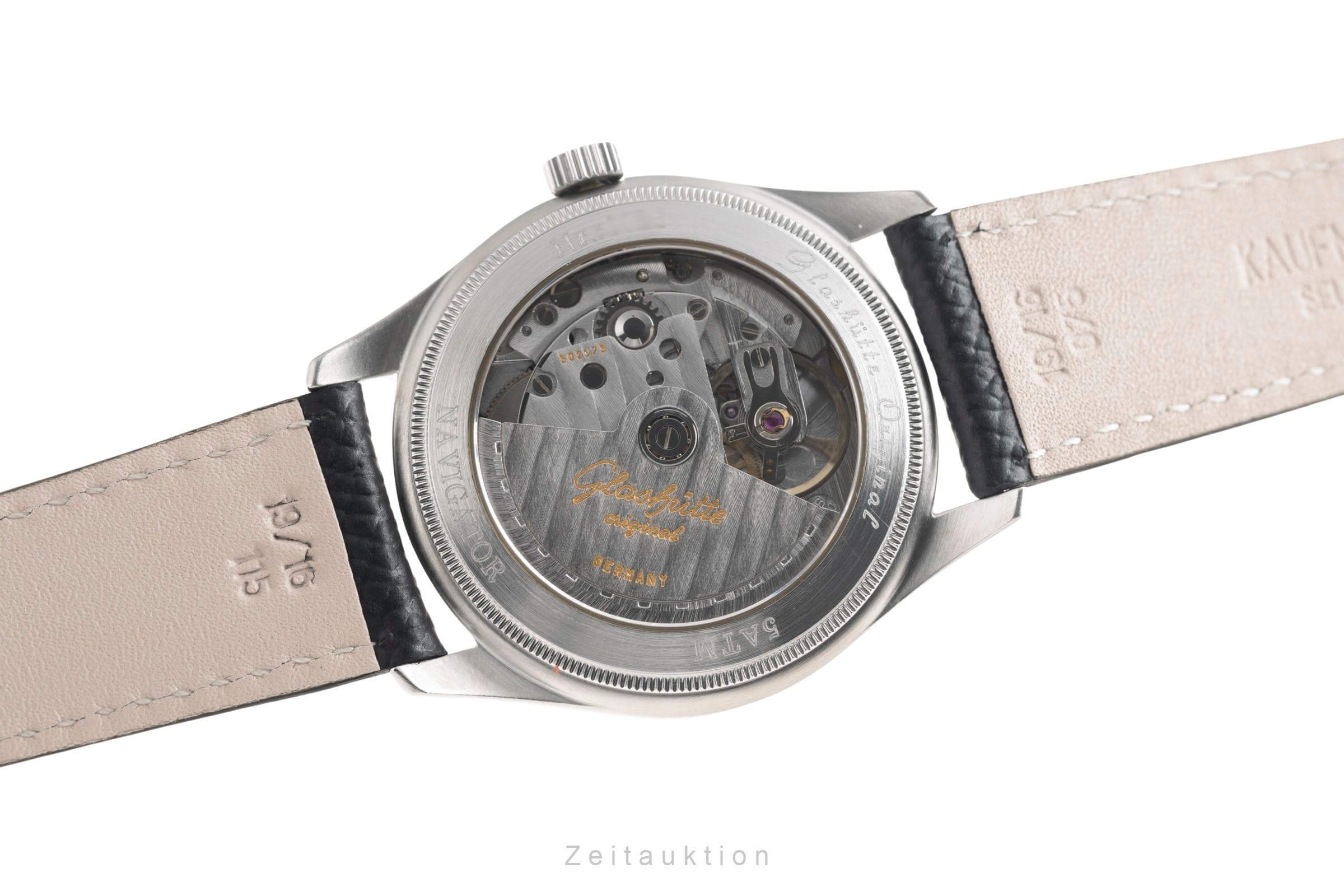 Glashütte Navigator steel automatic men's watch 10-33-07-07-04  [2501617] - Image 10