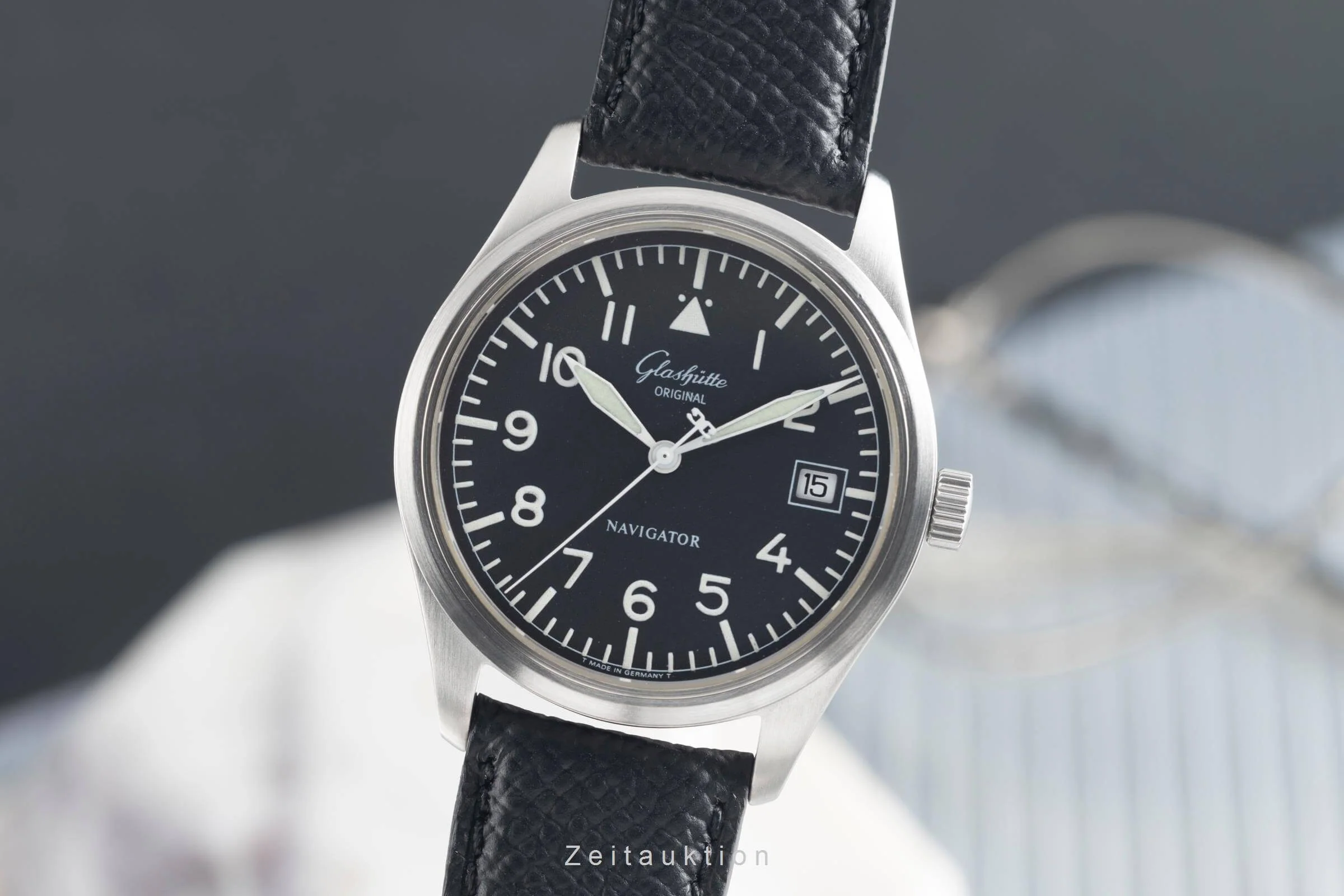 Glashütte Navigator steel automatic men's watch 10-33-07-07-04  [2501617] - Image 2