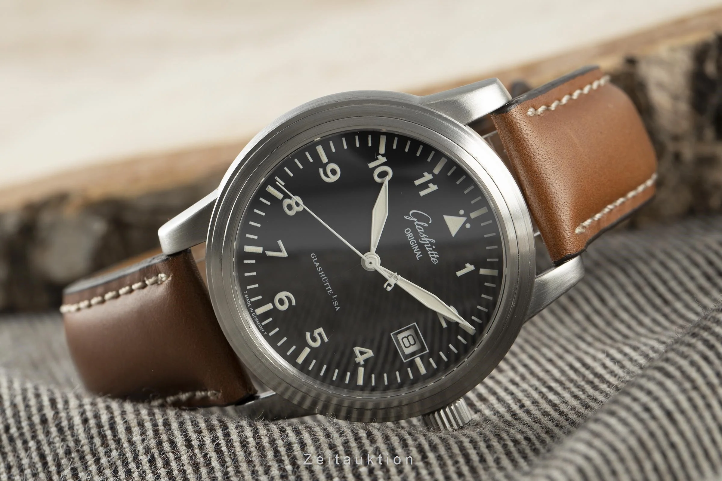 Glashütte Navigator steel automatic men's watch 39-11-07-07-04   [2108176] - Image 3