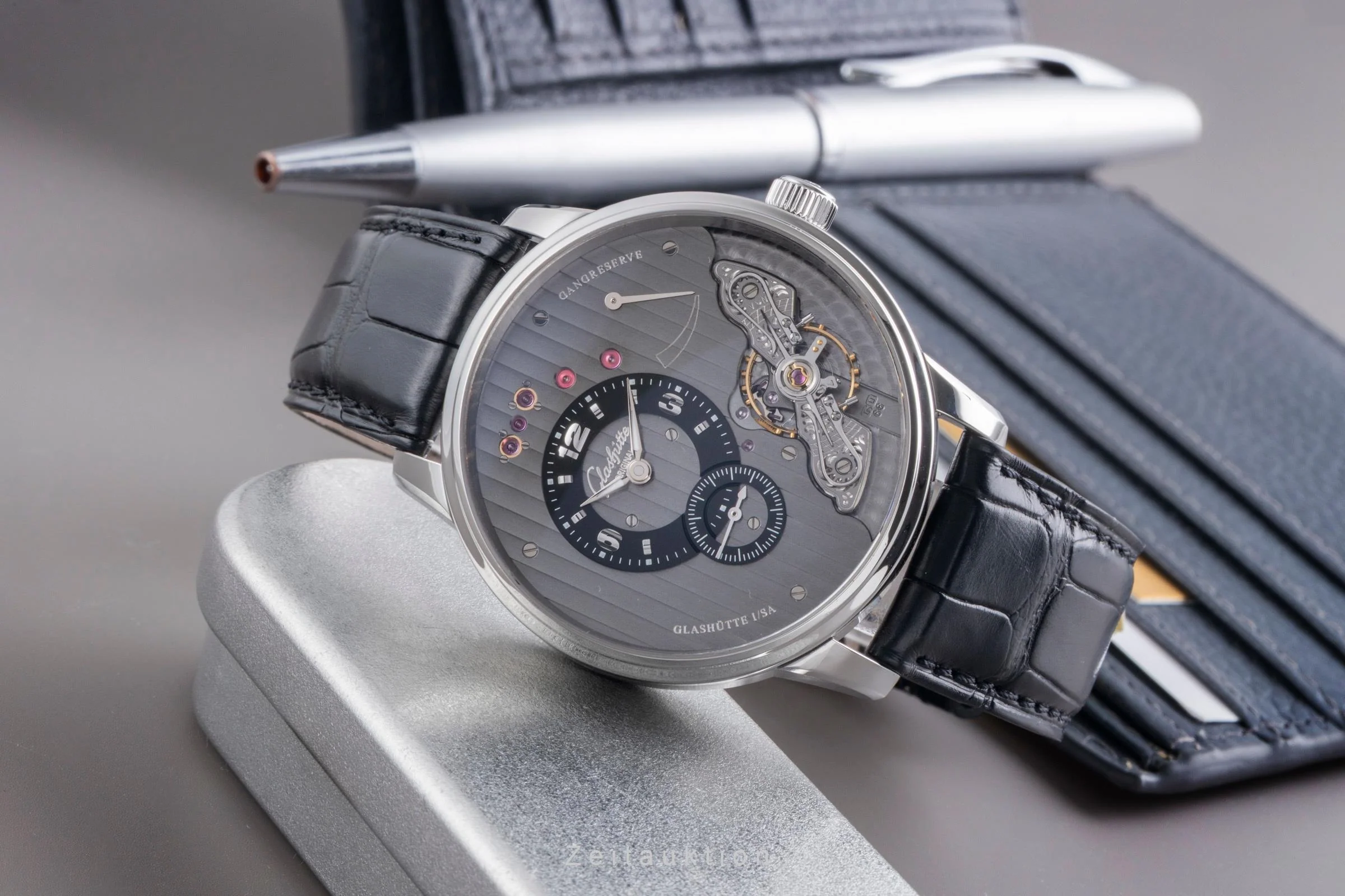 Glashütte PanoInverse XL steel manual winding men's watch 1-66-06-04-22-05  [2600159] - Image 3