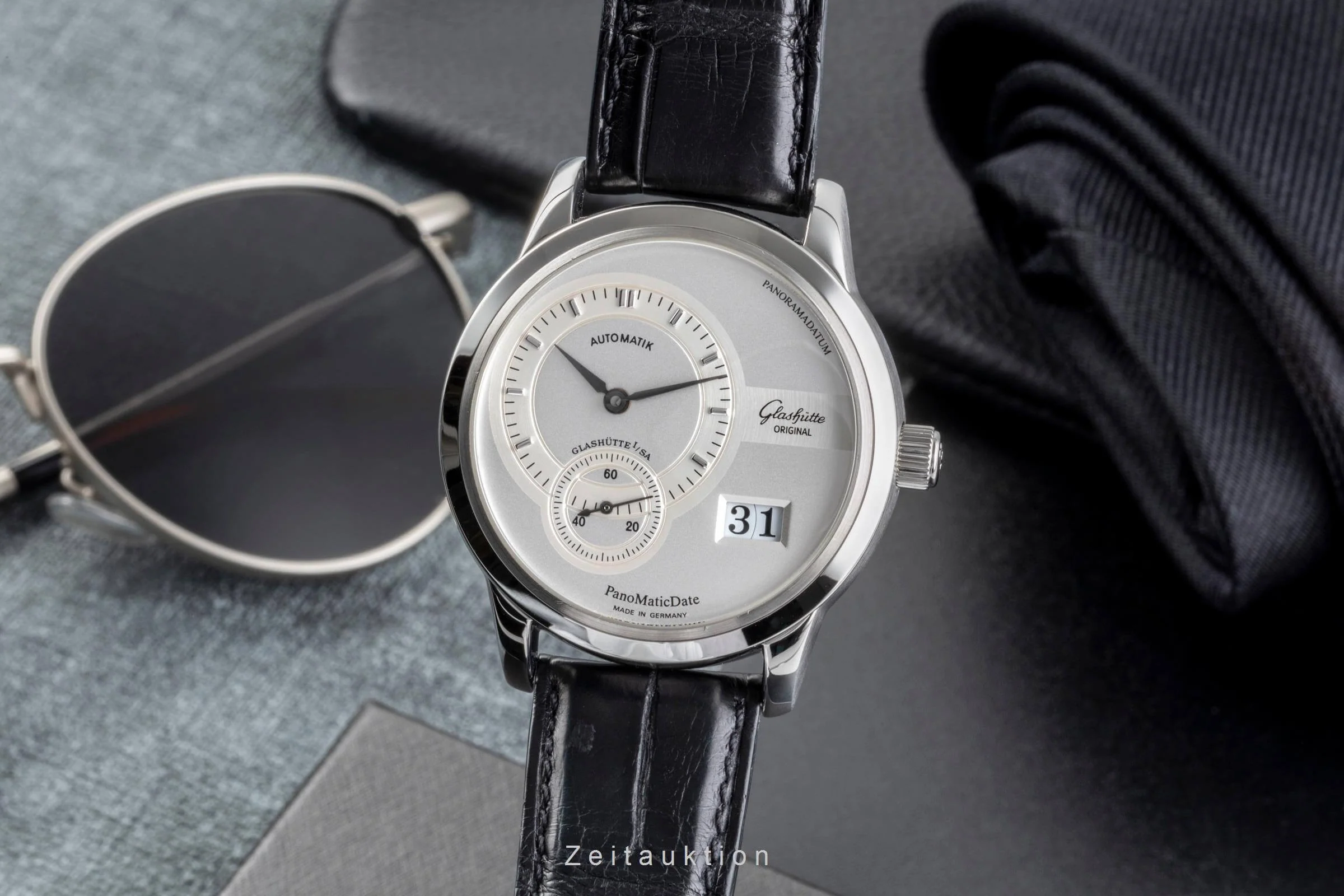 Glashütte PanoMaticDate steel automatic men's watch 90-01-02-02-04  [2502087] - Image 2