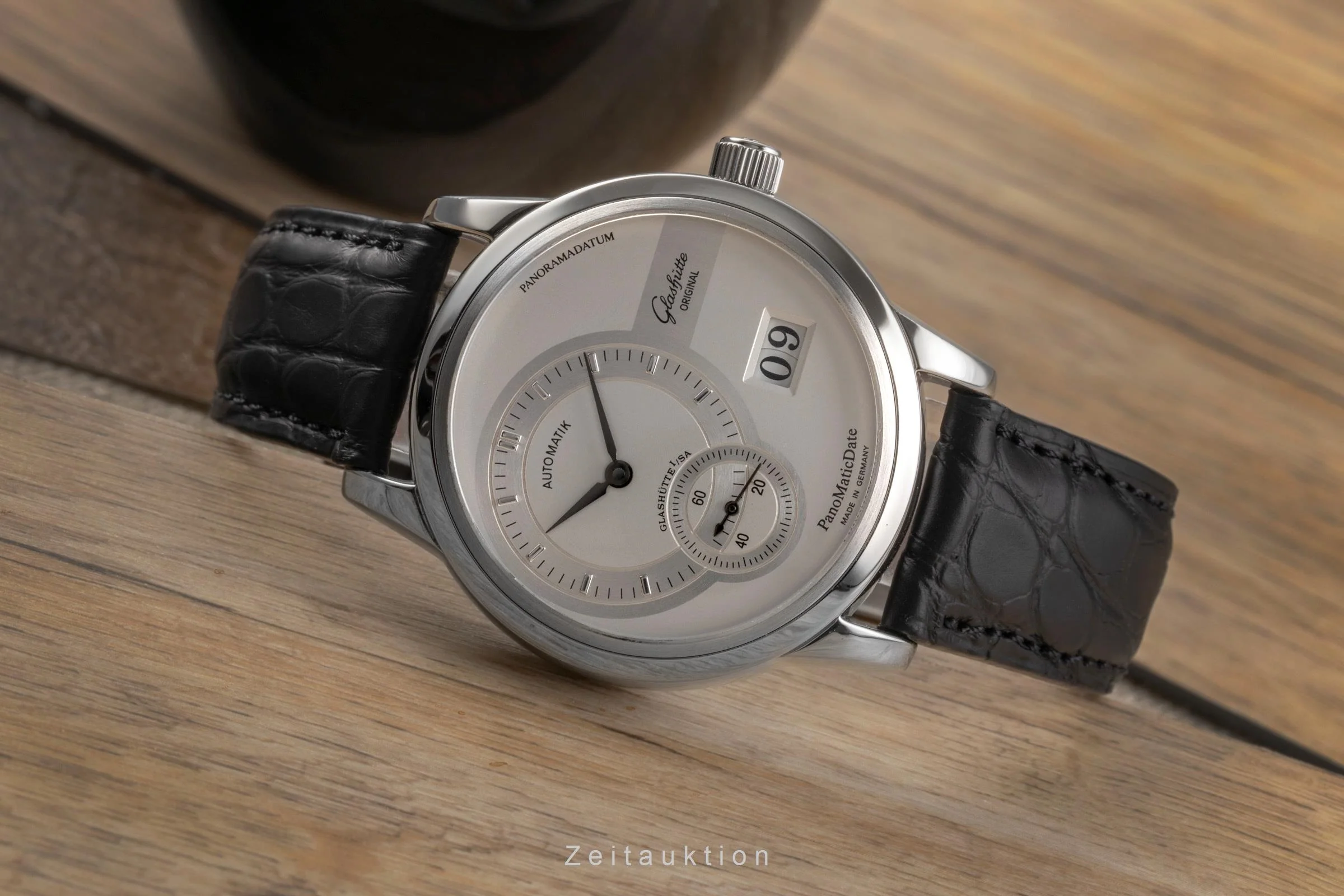 Glashütte PanoMaticDate steel automatic men's watch 90-01-02-02-04  [2503269] - Image 3