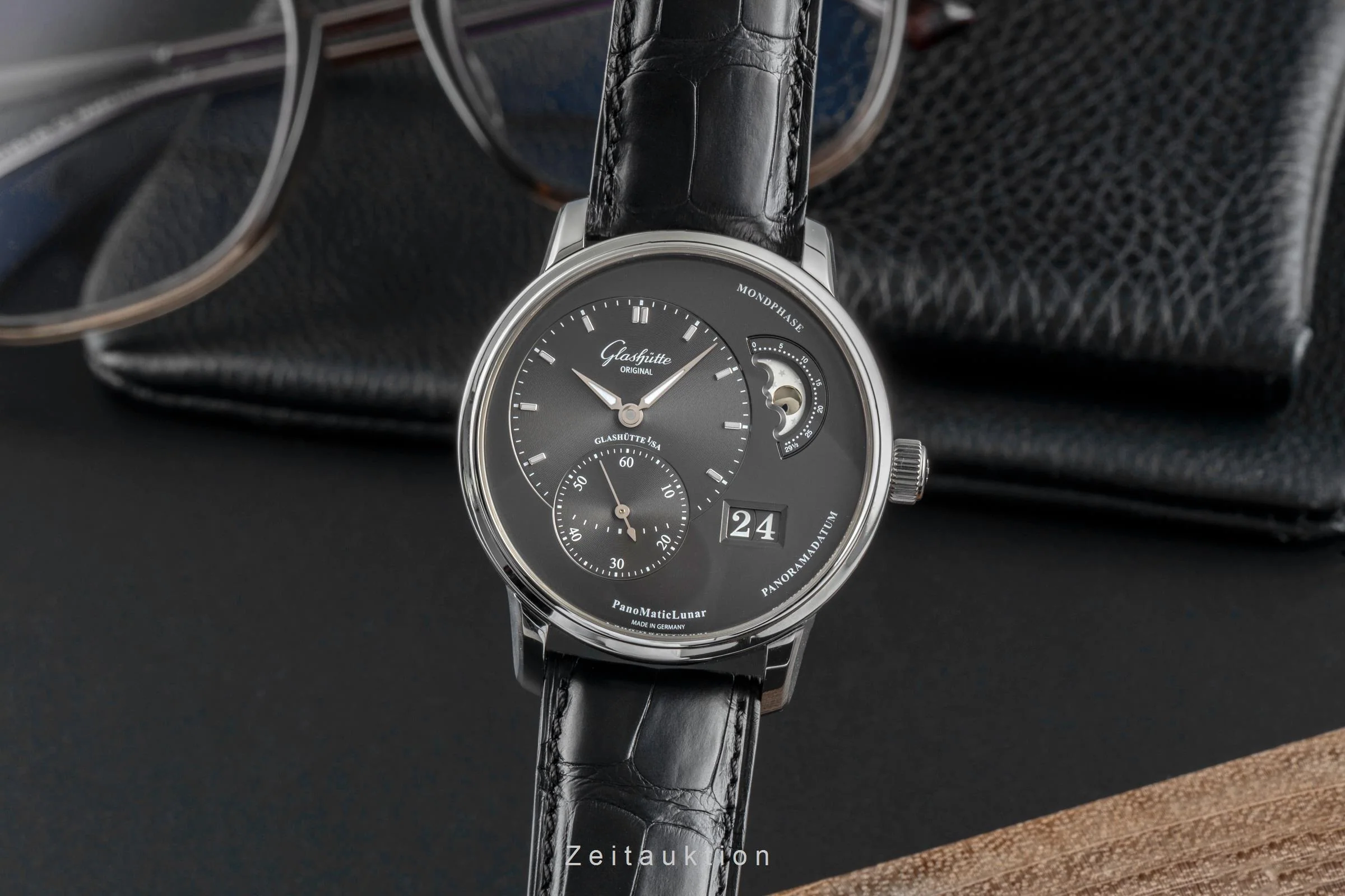 Glashütte PanoMaticLunar steel automatic men's watch 1-90-02-43-32-05 LP: 11400EUR  [2505204] - Image 2