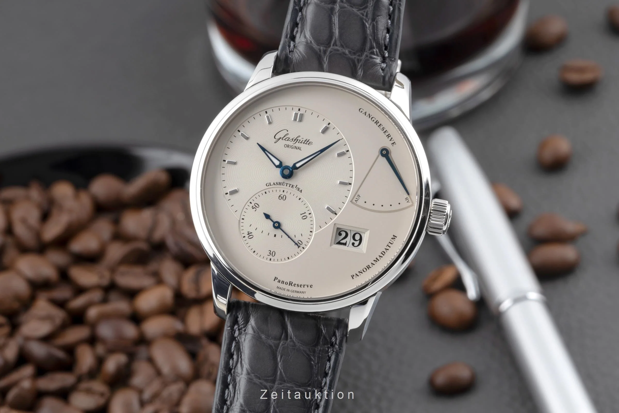 Glashütte PanoReserve steel manual winding men's watch 1-65-01-22-12-04 LP: 11800EUR  [2506383] - Image 2