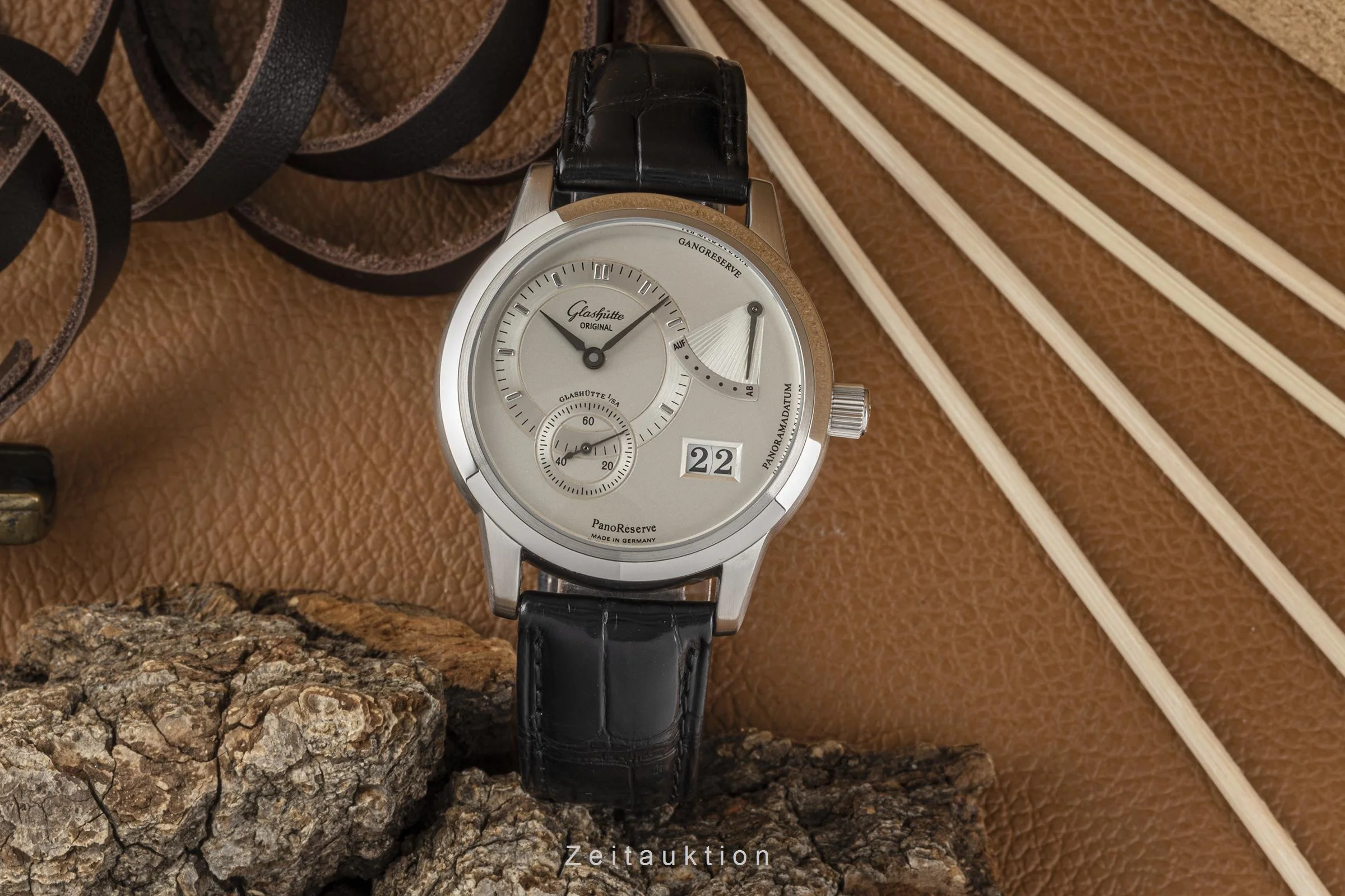 Glashütte PanoReserve steel manual winding men's watch 65-01-02-02-04  [2300978] - Image 3