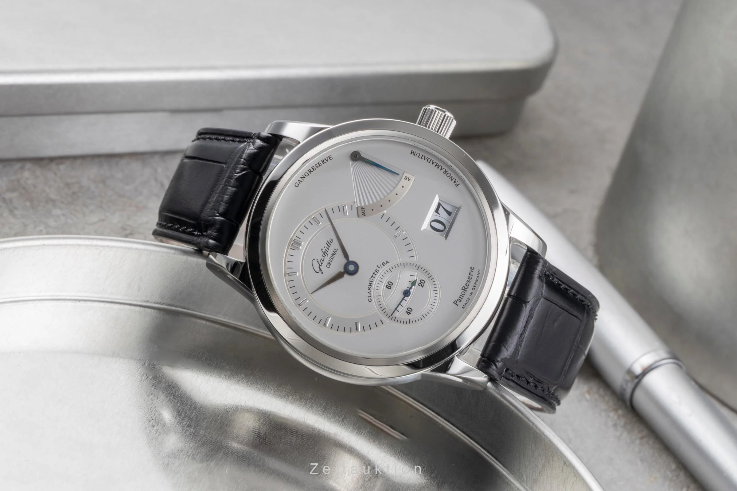 Glashütte PanoReserve steel manual winding men's watch 65-01-02-02-04	  [2505524] - Image 3